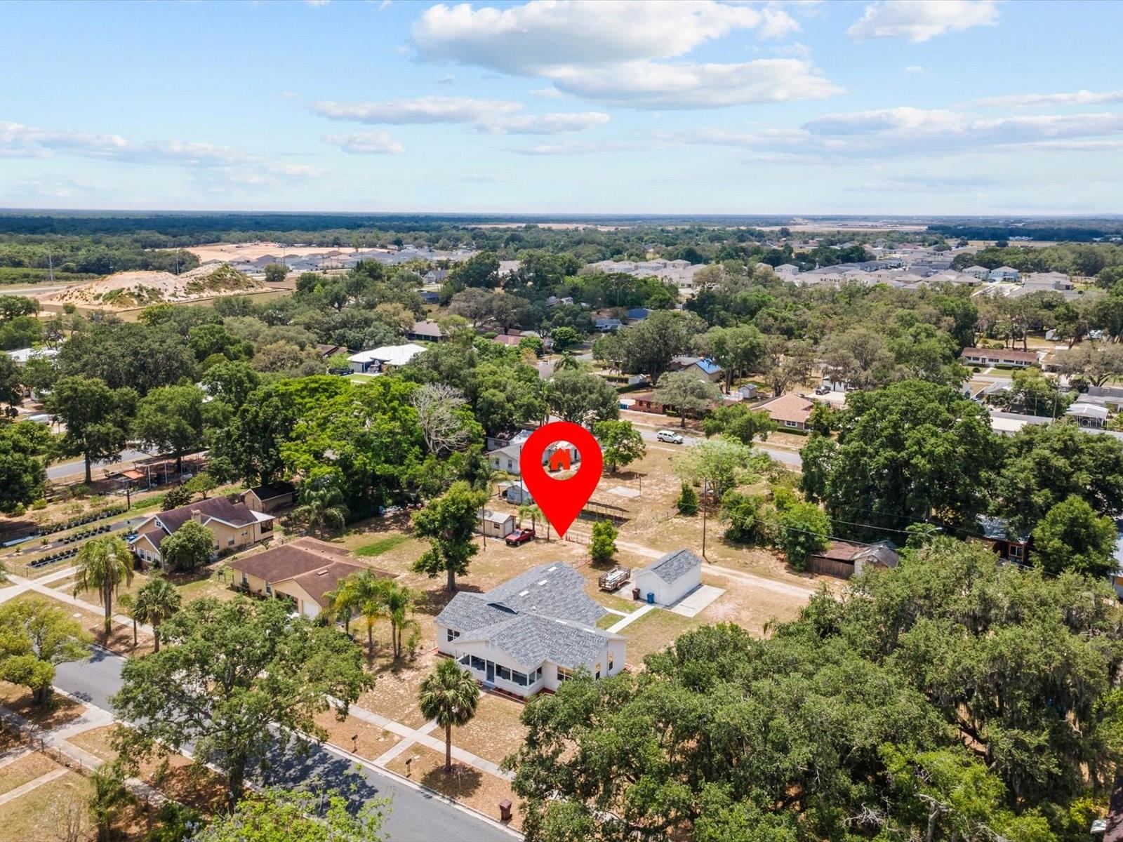 207 E PALMETTO ST