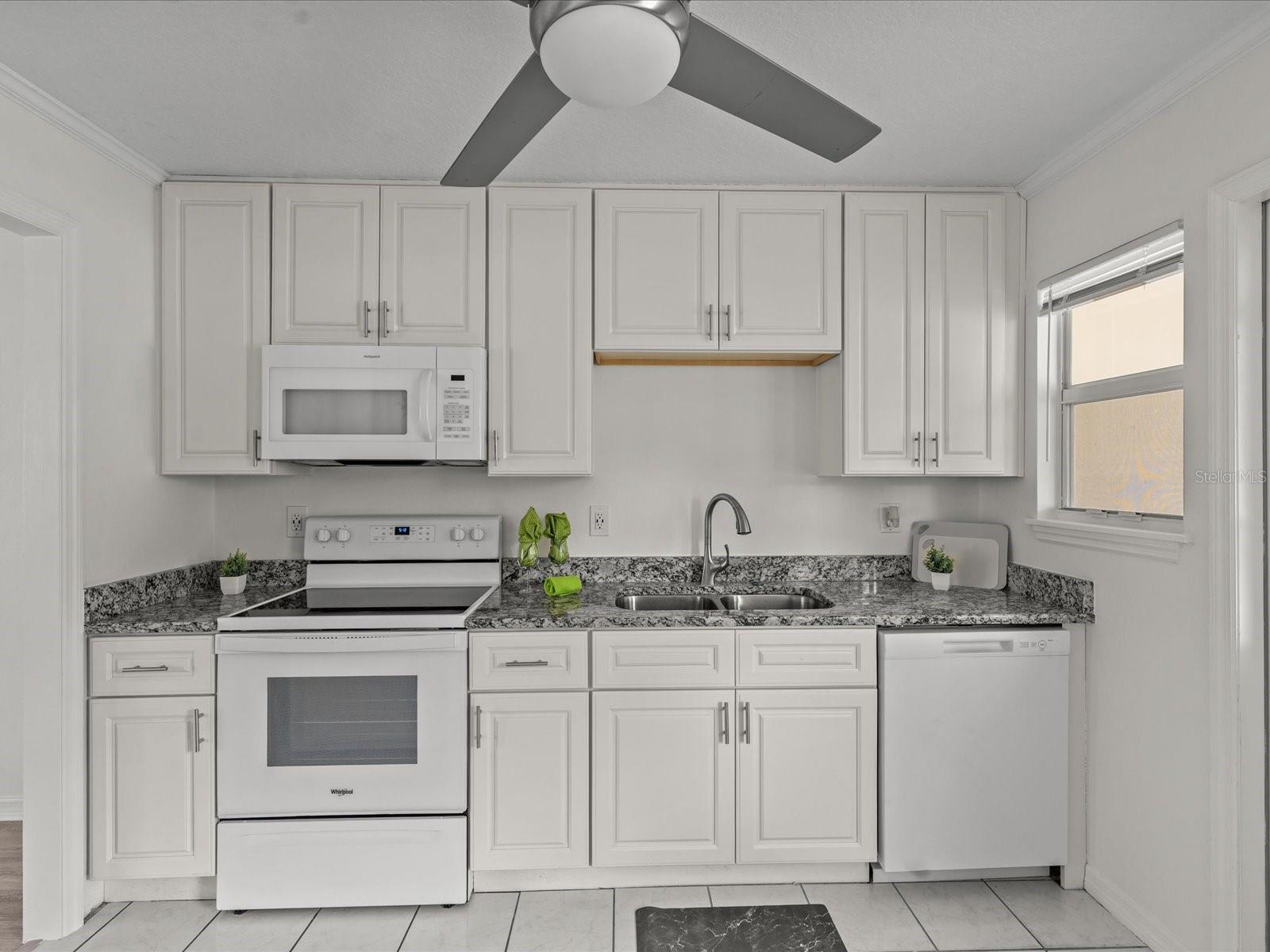 207 E PALMETTO ST