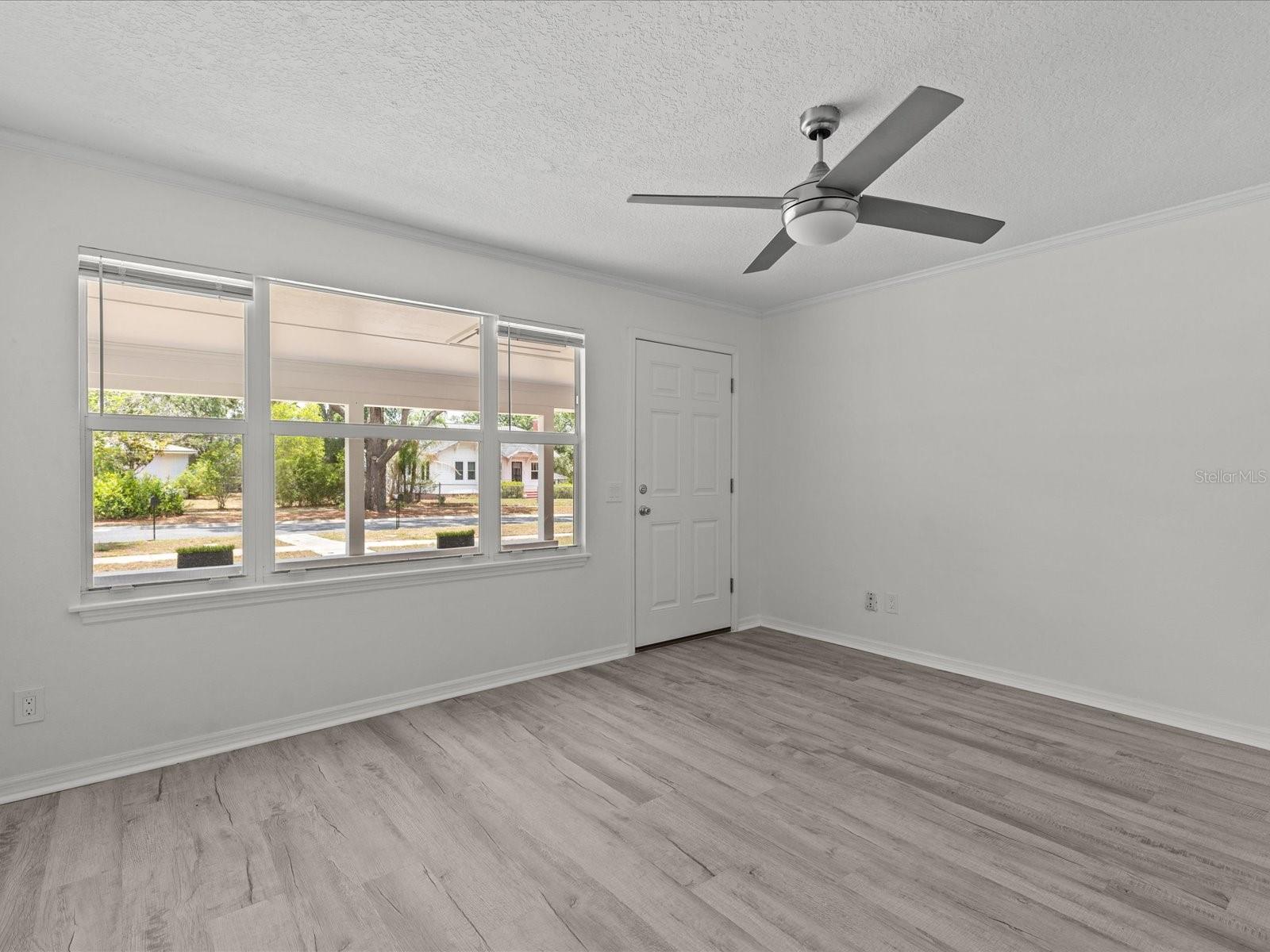 207 E PALMETTO ST