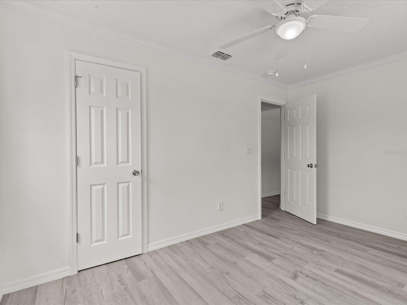 207 E PALMETTO ST