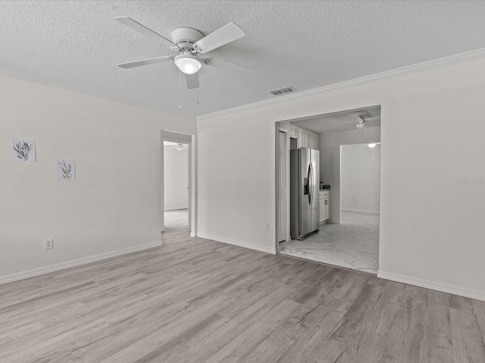 207 E PALMETTO ST
