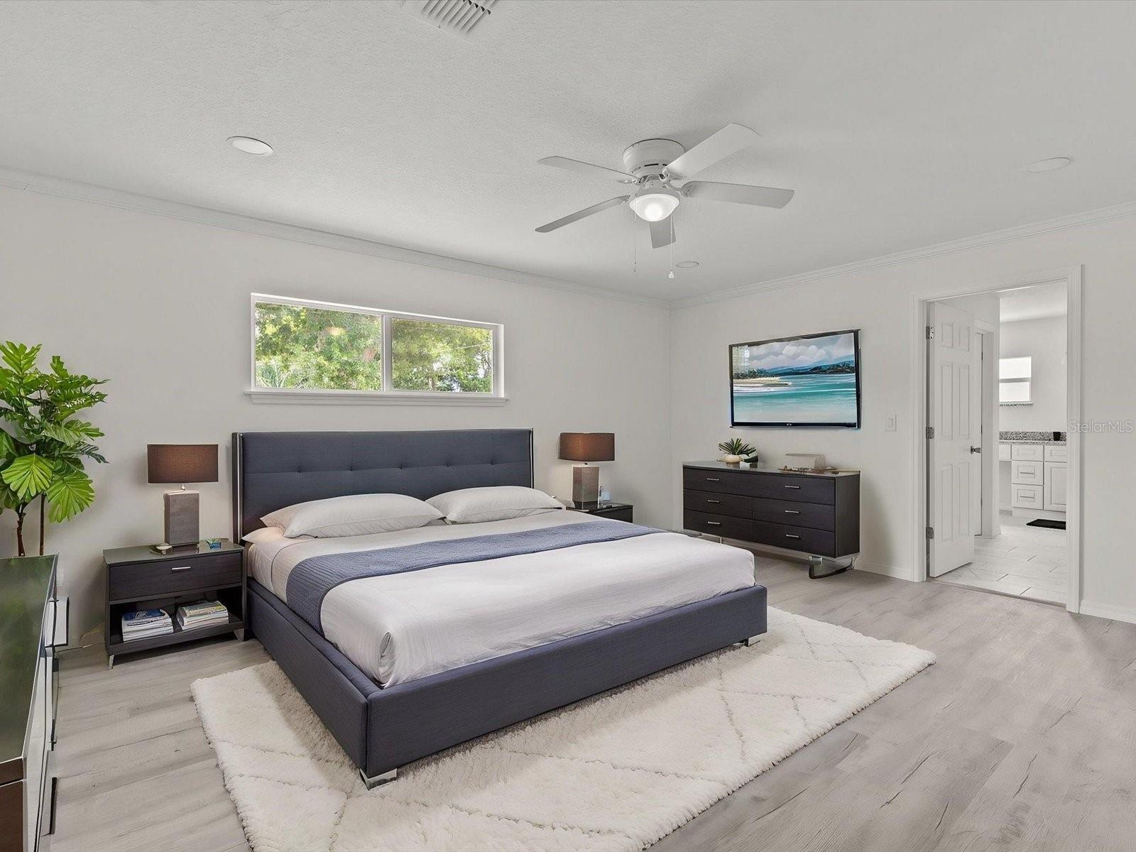 207 E PALMETTO ST