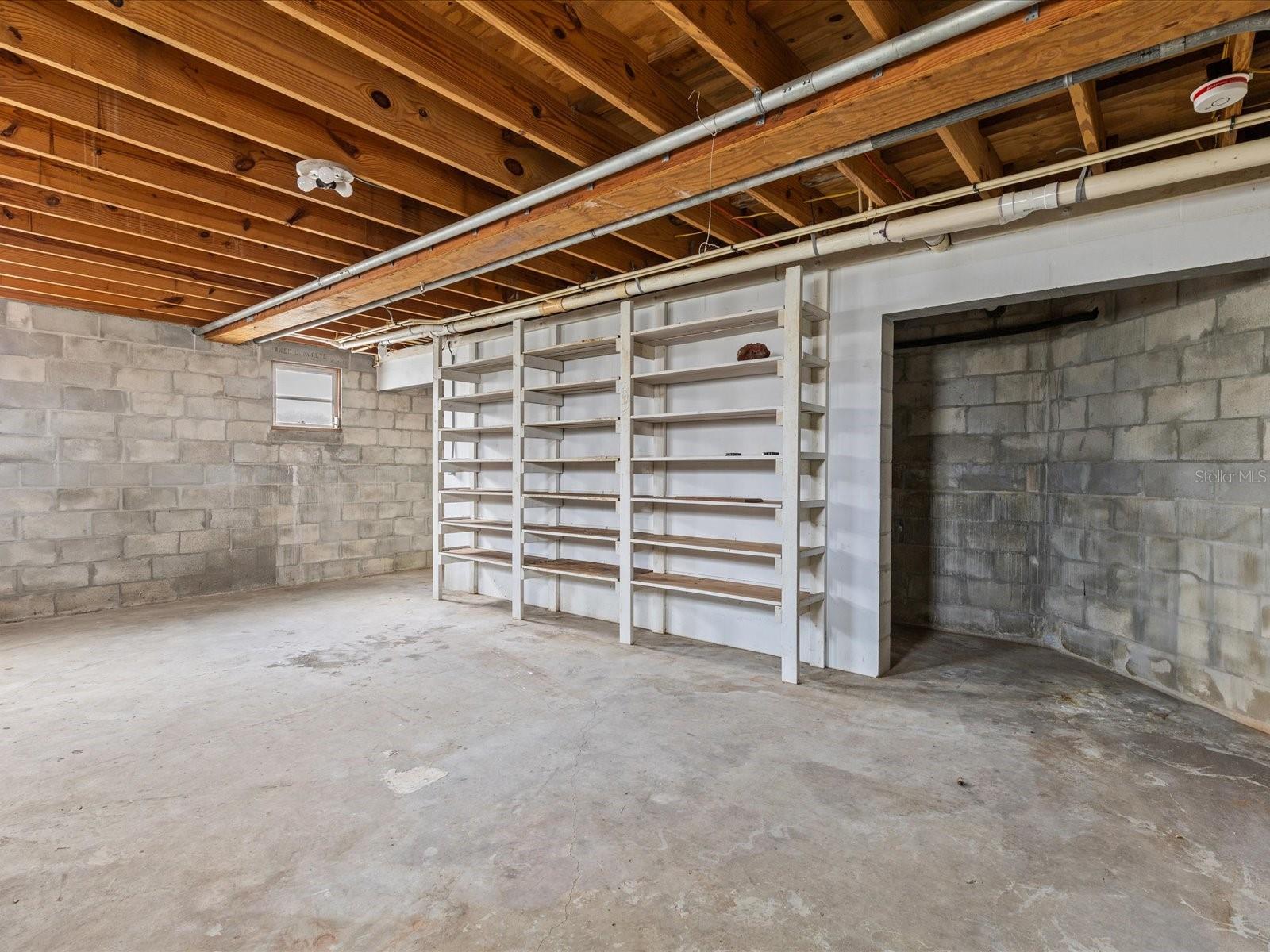 207 E PALMETTO ST