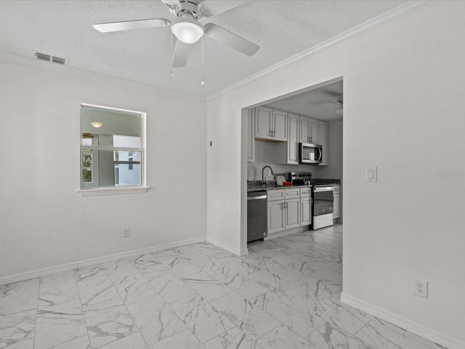 207 E PALMETTO ST