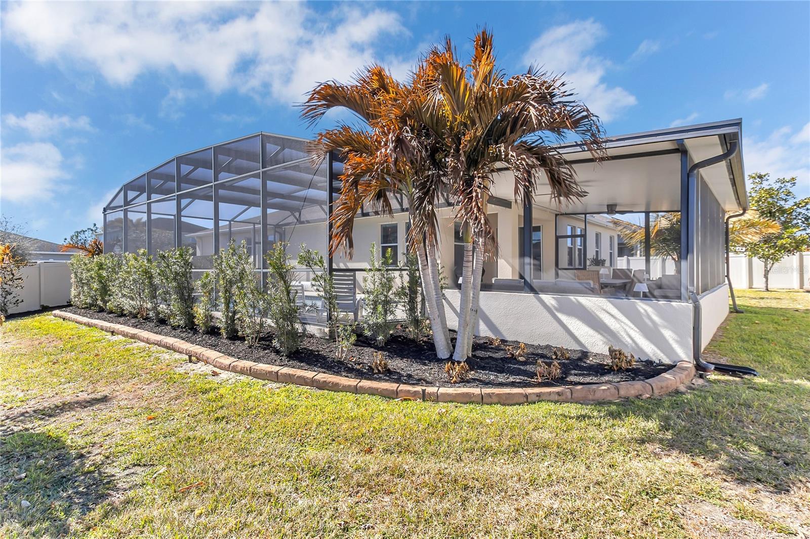 121 WHIRLAWAY DR