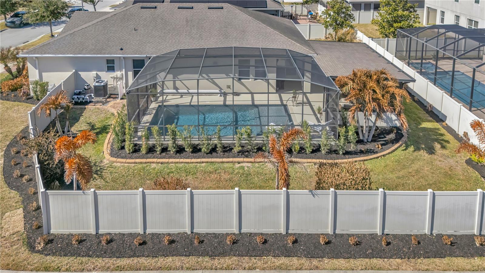 121 WHIRLAWAY DR