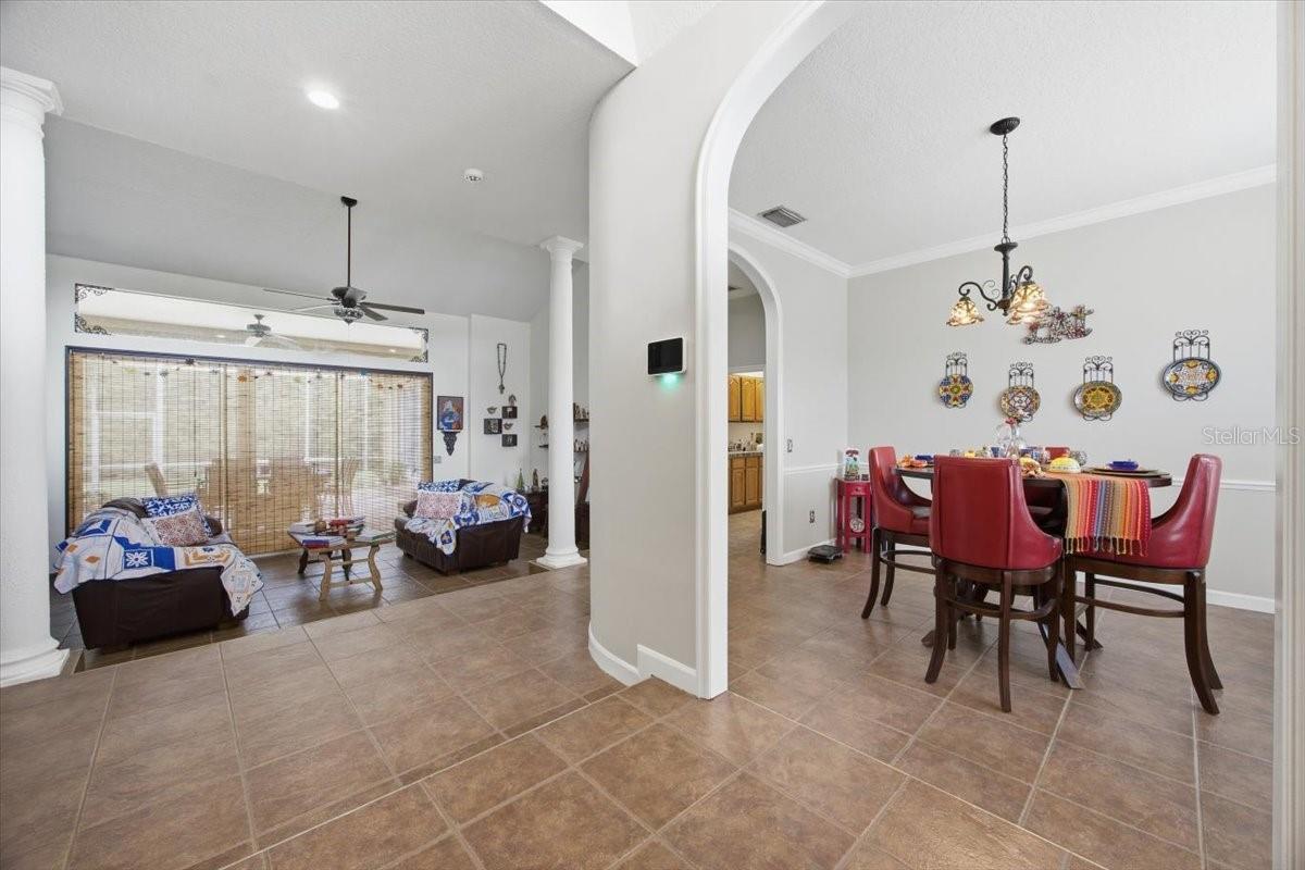 3295 TIMUCUA CIR