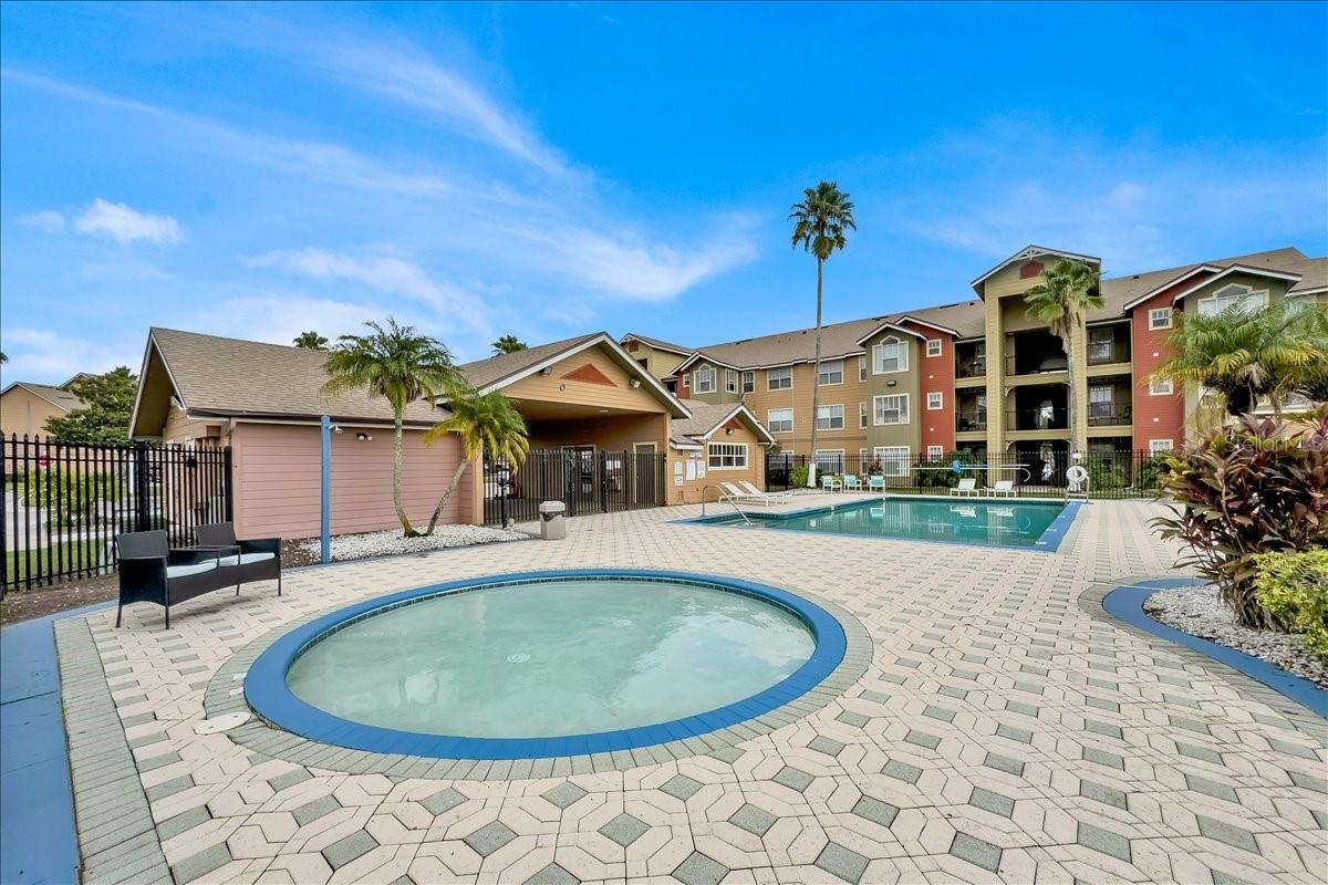 2212 GRAND CAYMAN CT #1617