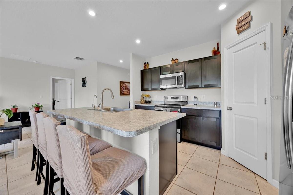 145 PIAVE ST
