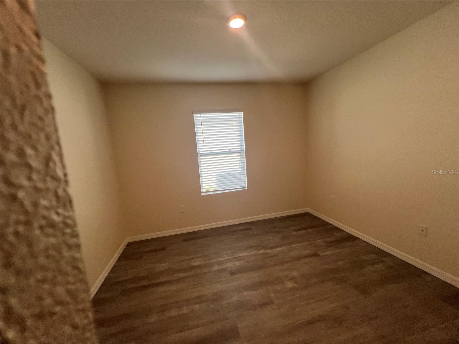 1466 MARY BELLE AVE
