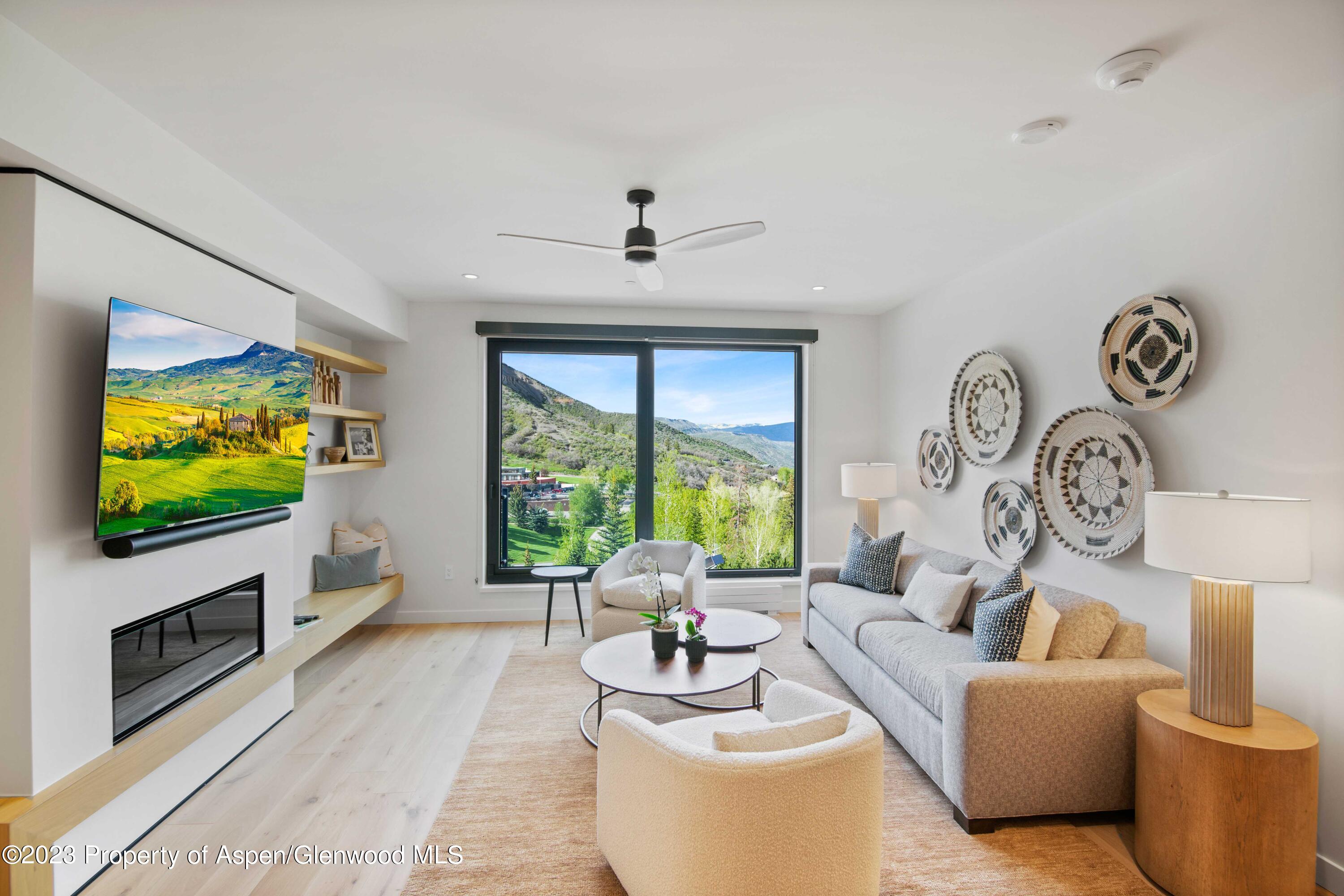 119 WOOD Road, 204