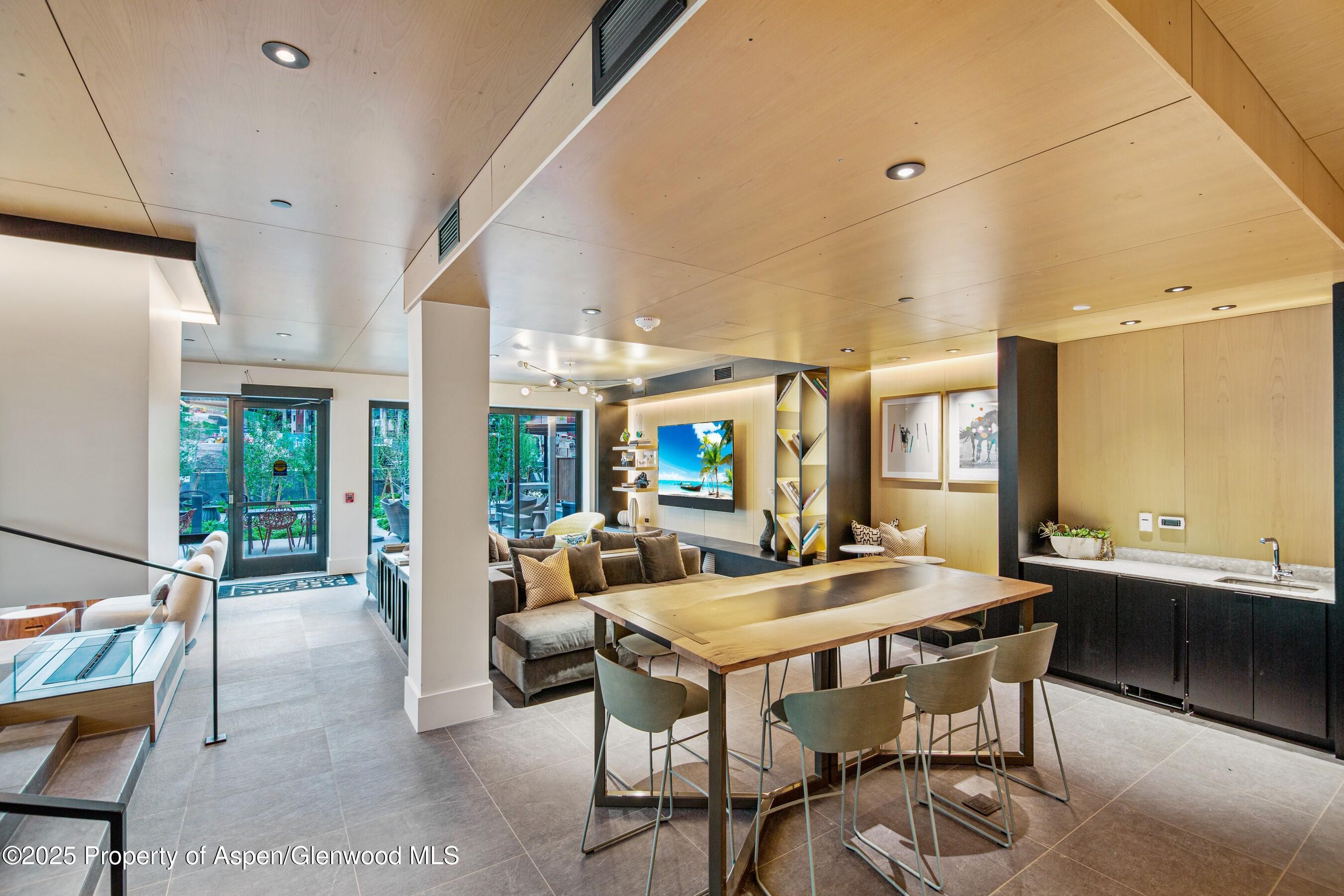 119 Wood Road Unit 206