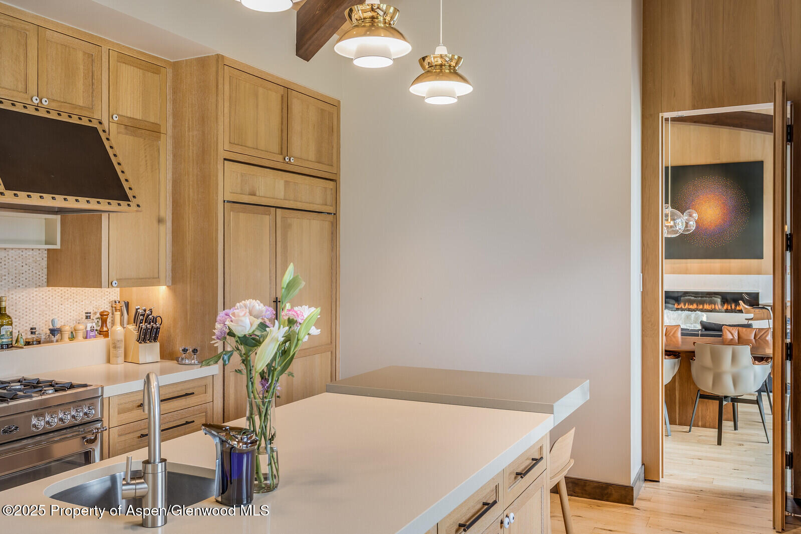 511+563 EDGEWOOD Lane