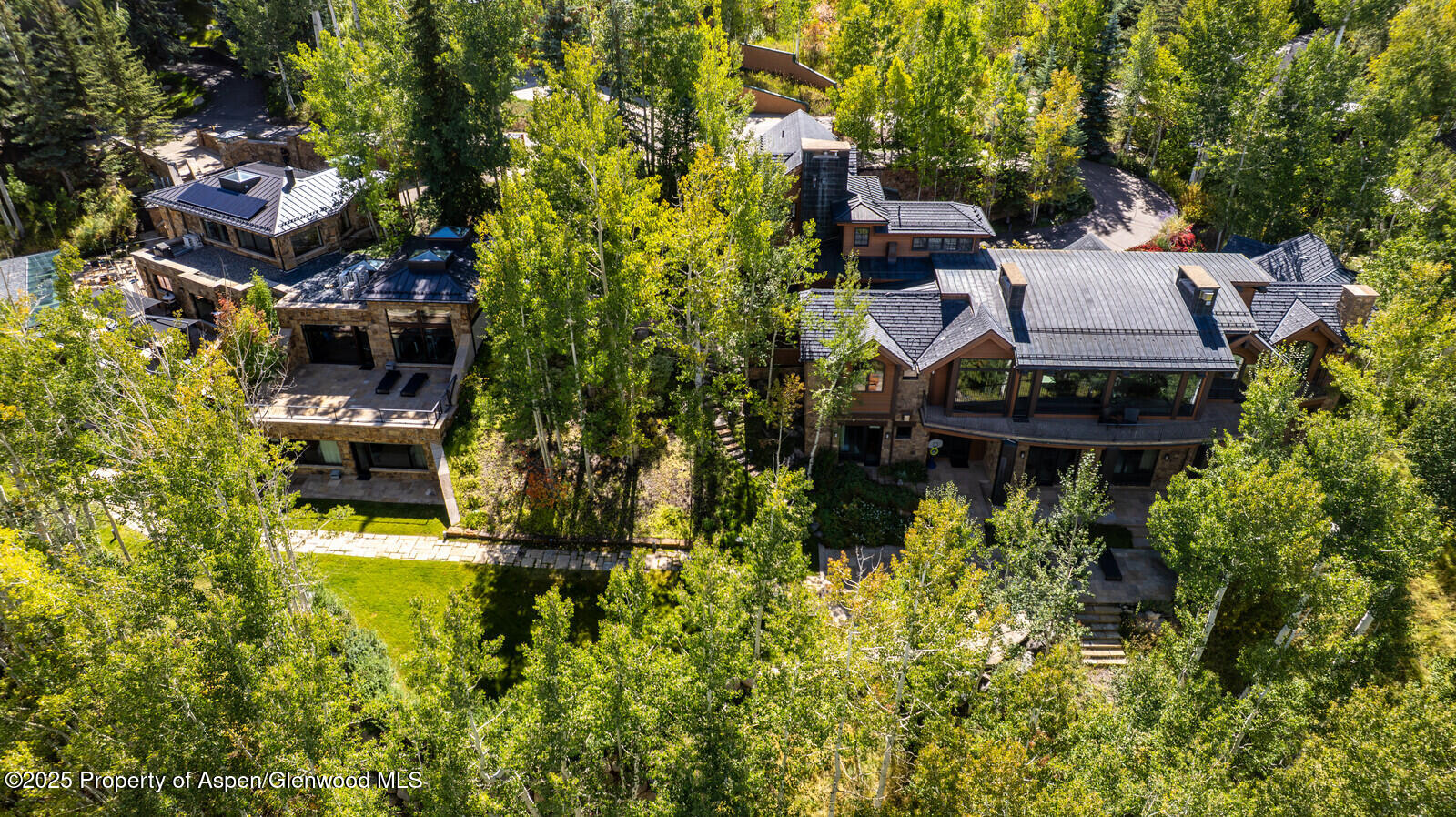 511+563 EDGEWOOD Lane