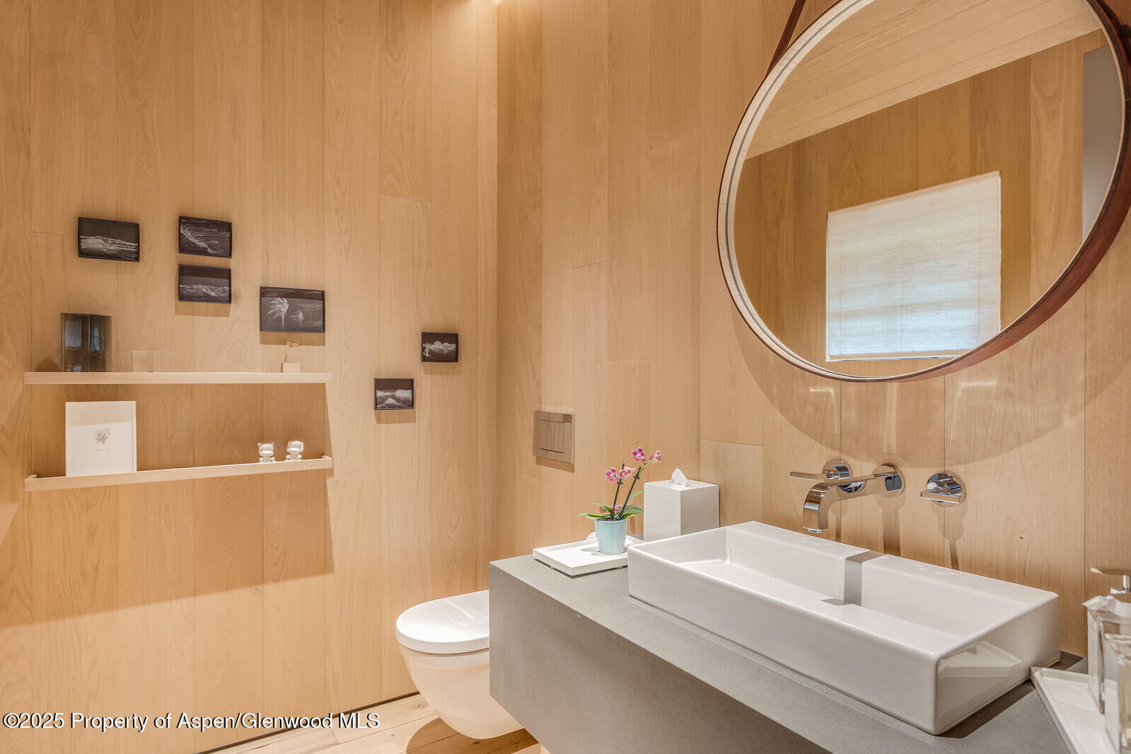 511+563 EDGEWOOD Lane