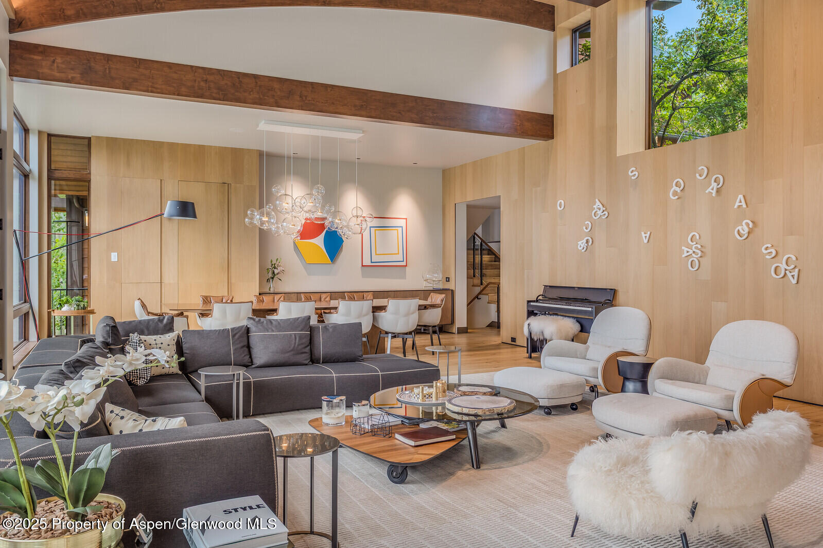 511+563 EDGEWOOD Lane