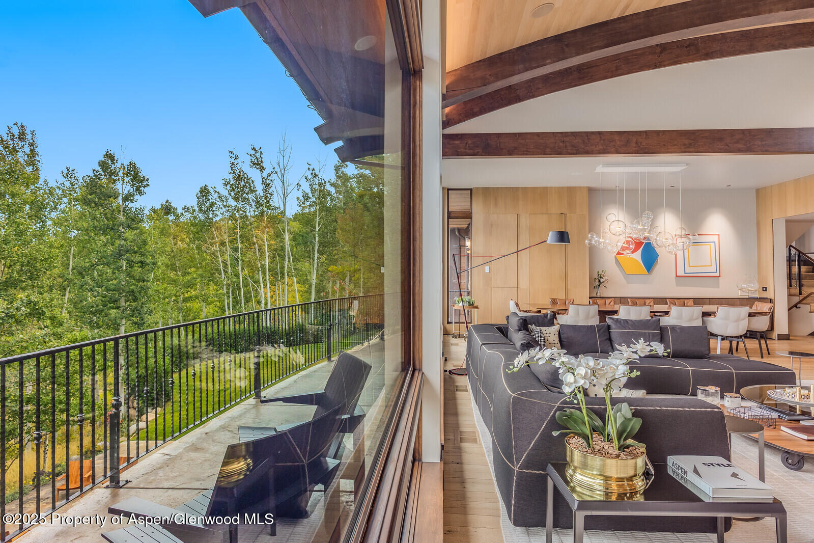 511+563 EDGEWOOD Lane