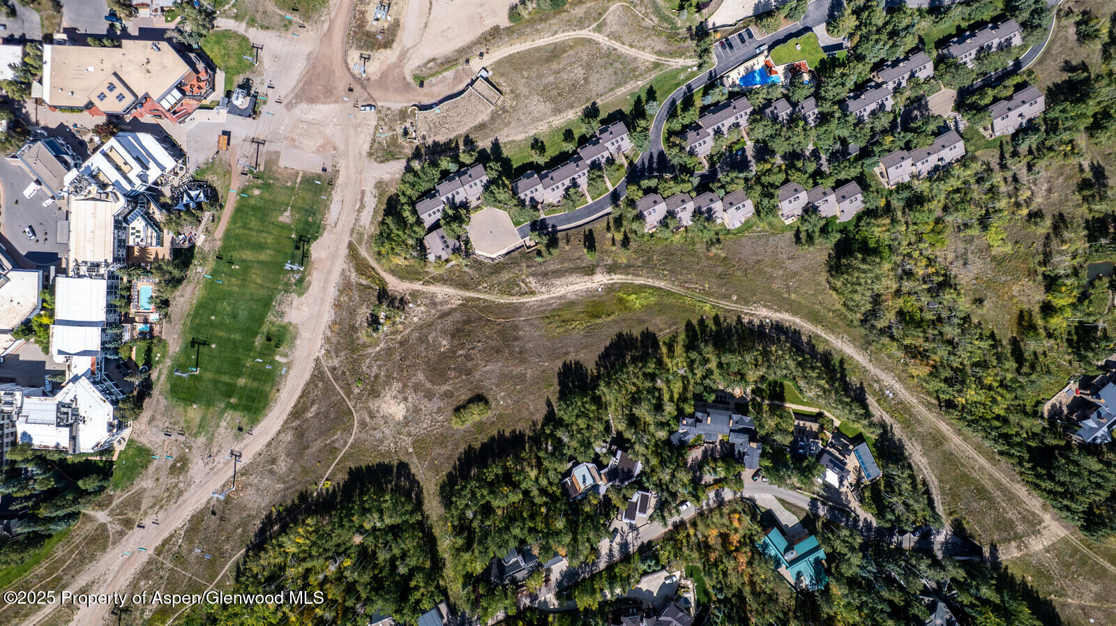 511+563 EDGEWOOD Lane