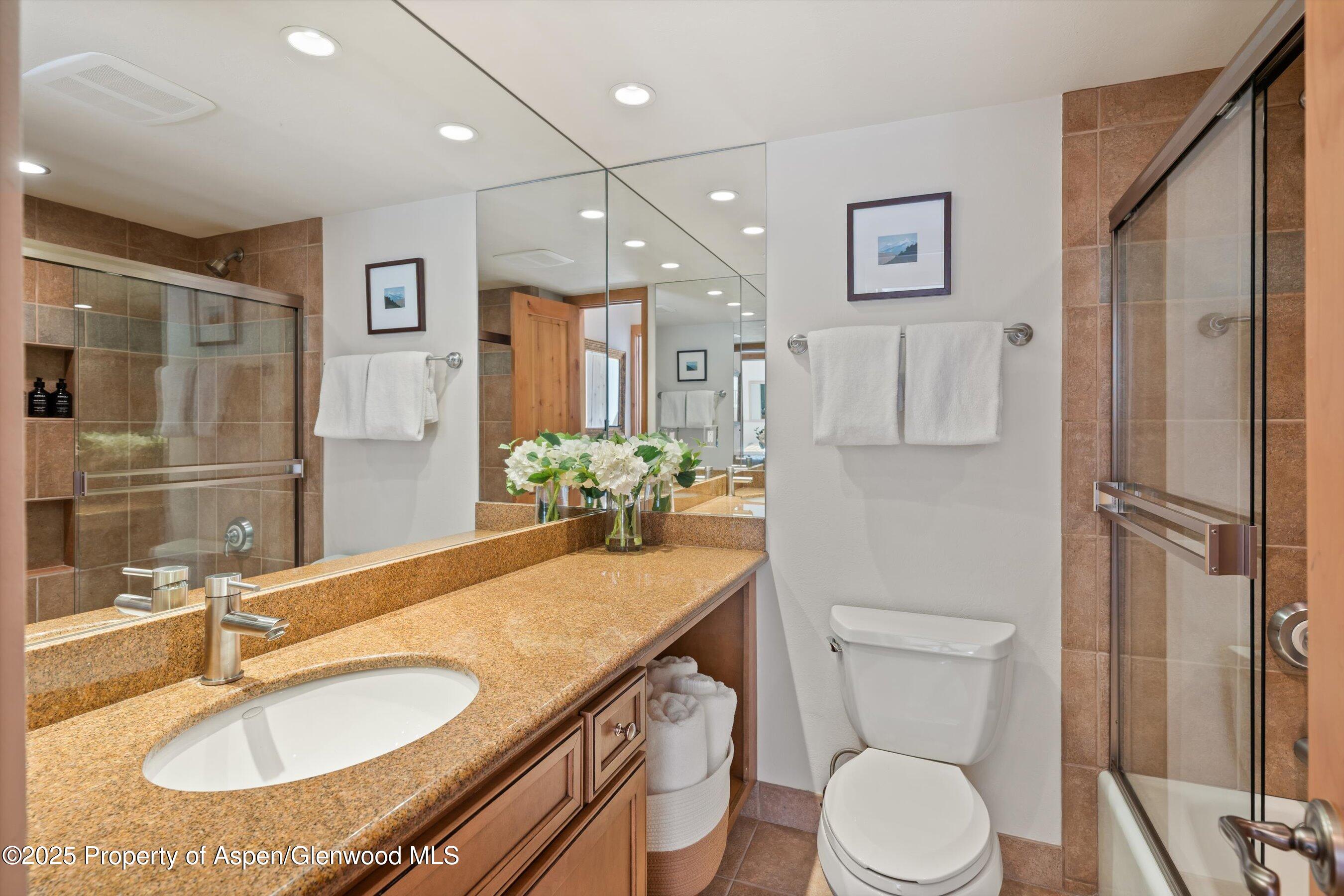 855 CARRIAGE Way, 303