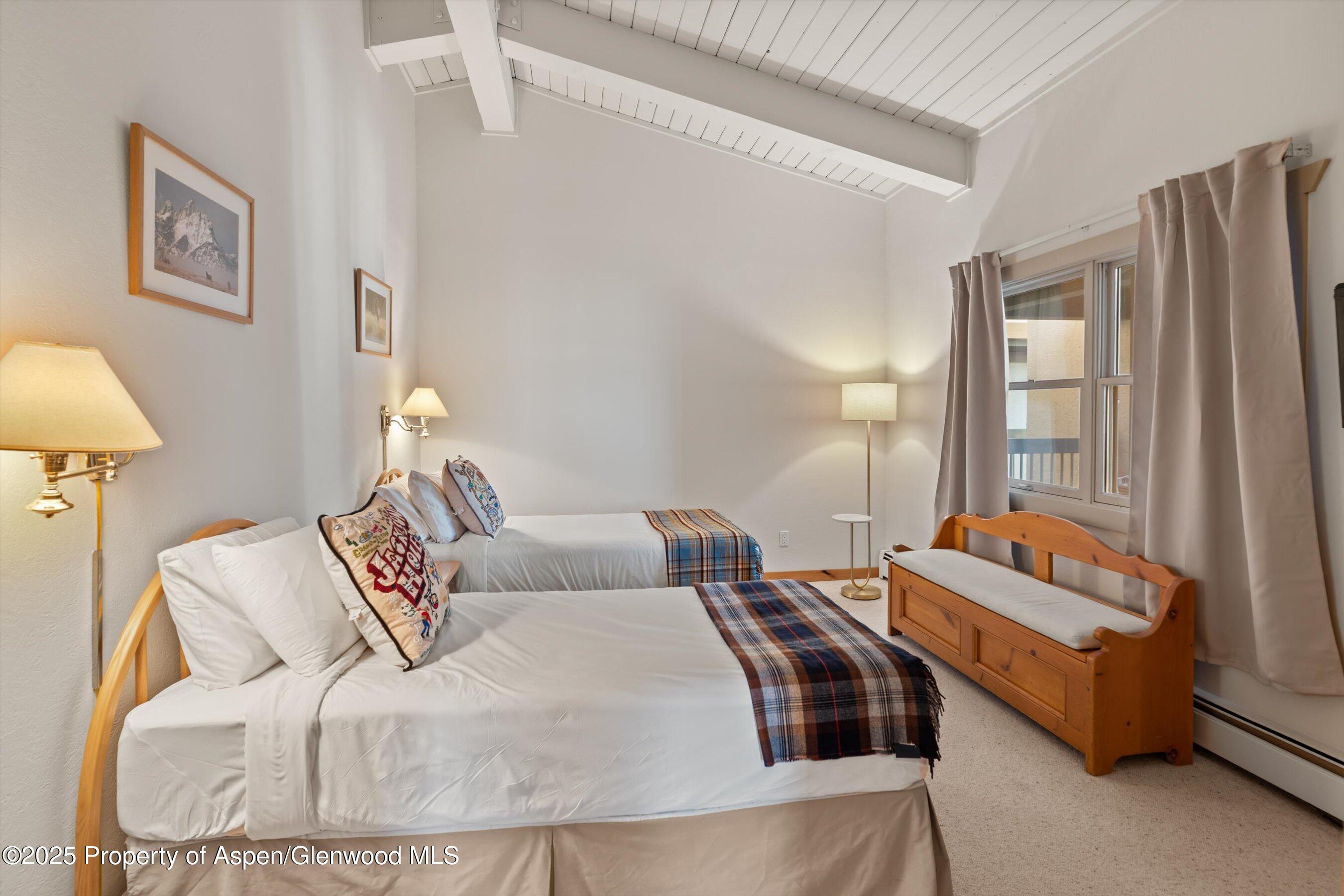 855 CARRIAGE Way, 303