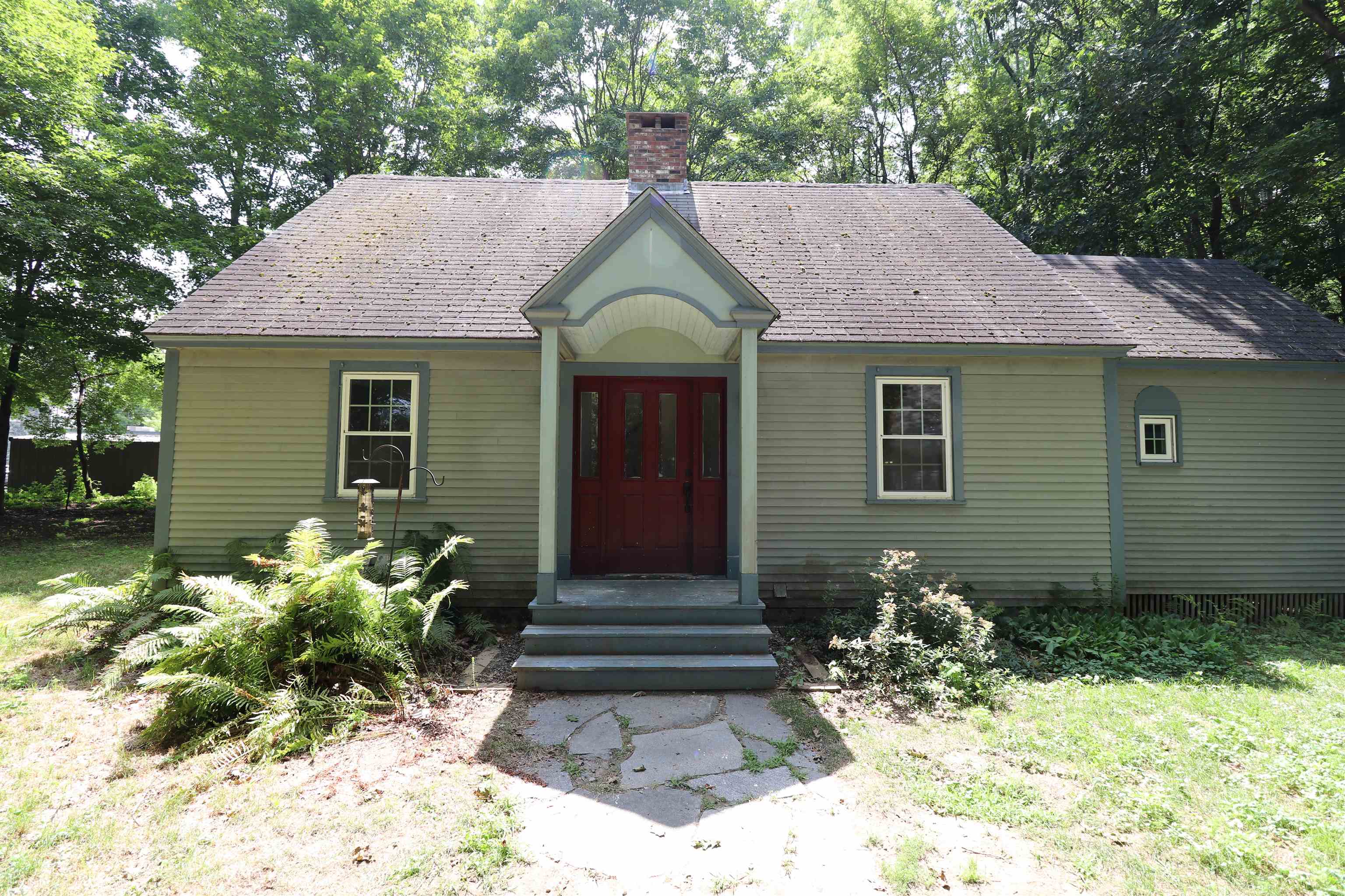 2032 Hartford Avenue