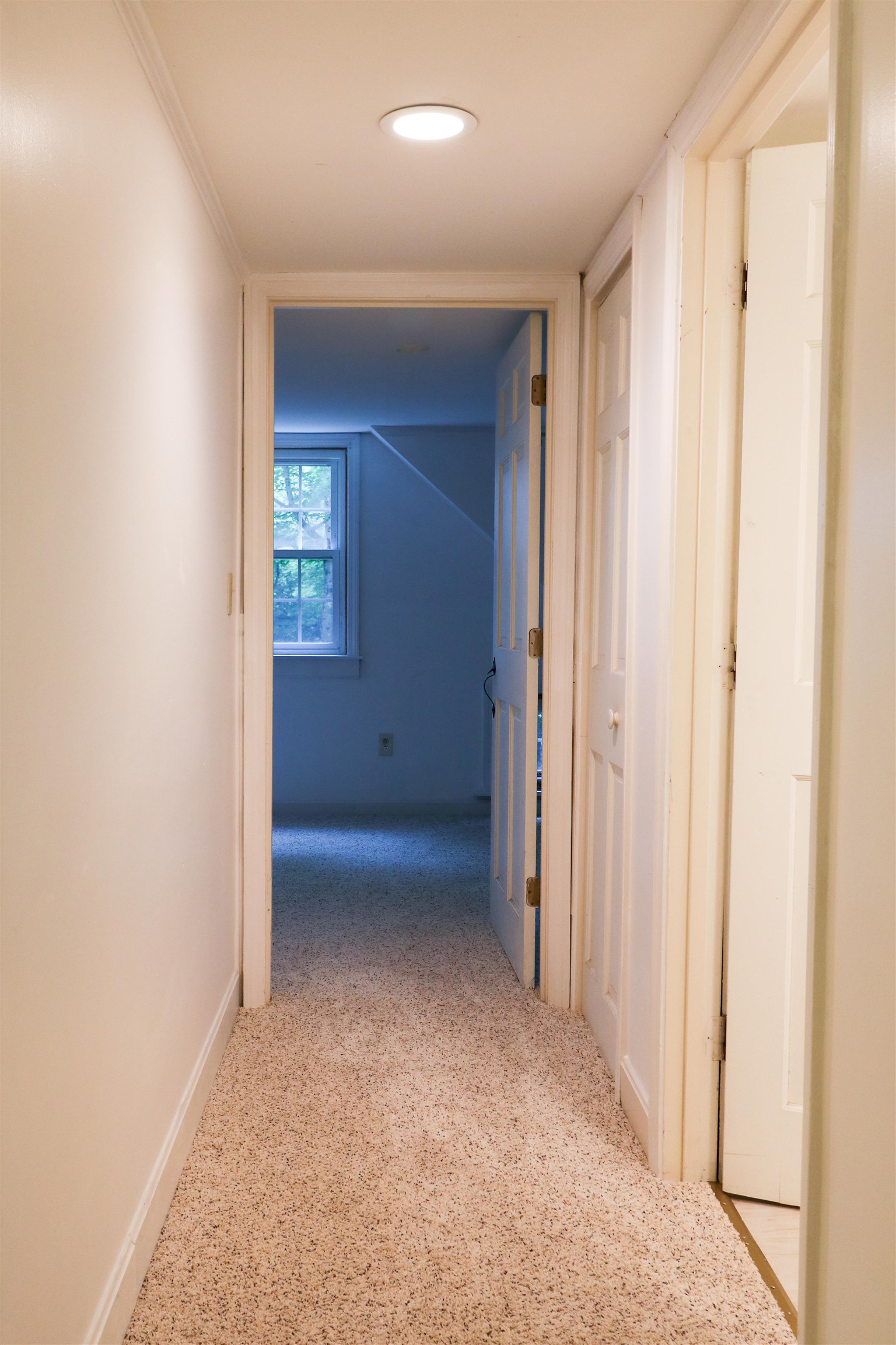 2032 Hartford Avenue