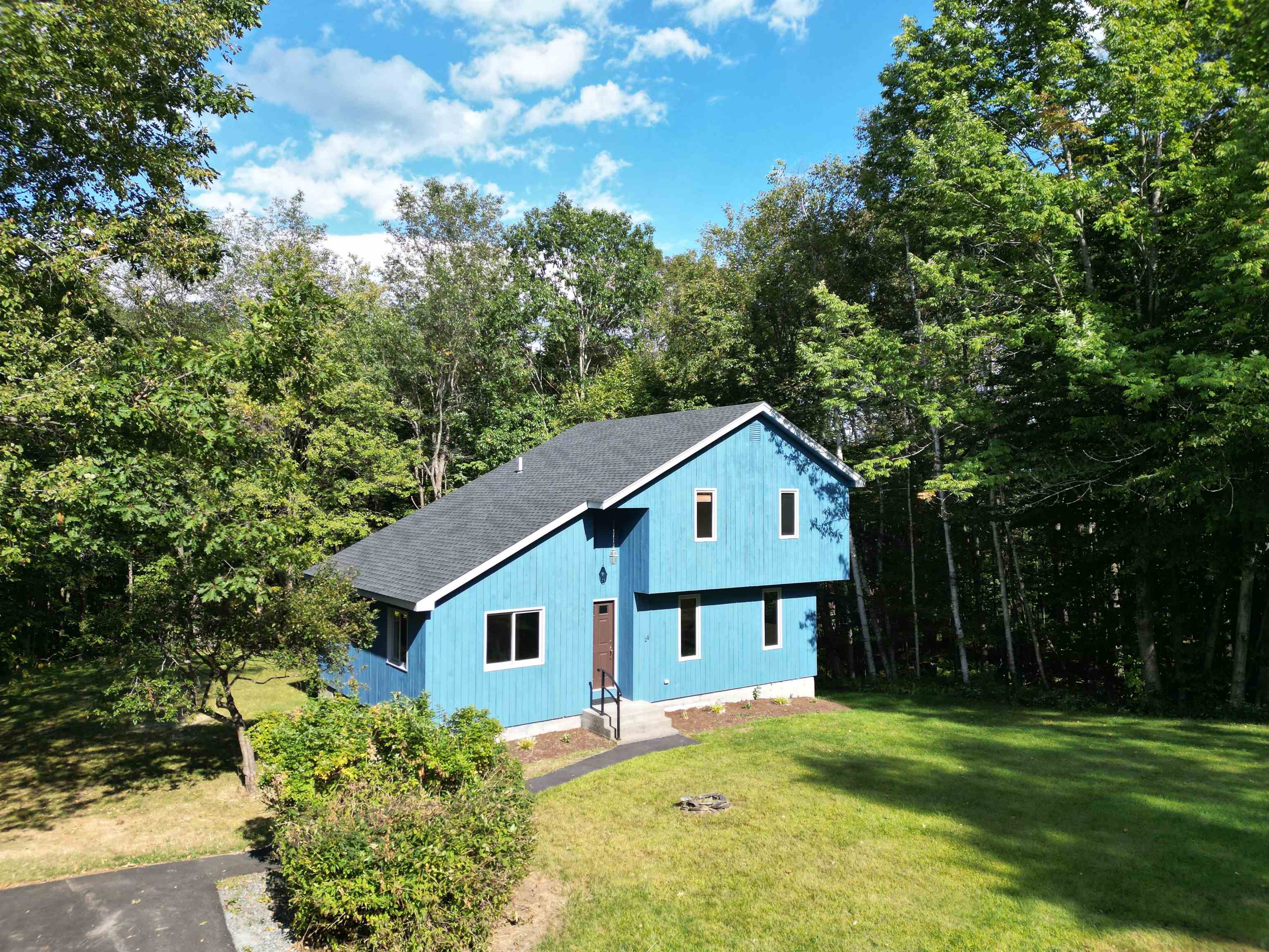 28 Manchester Drive