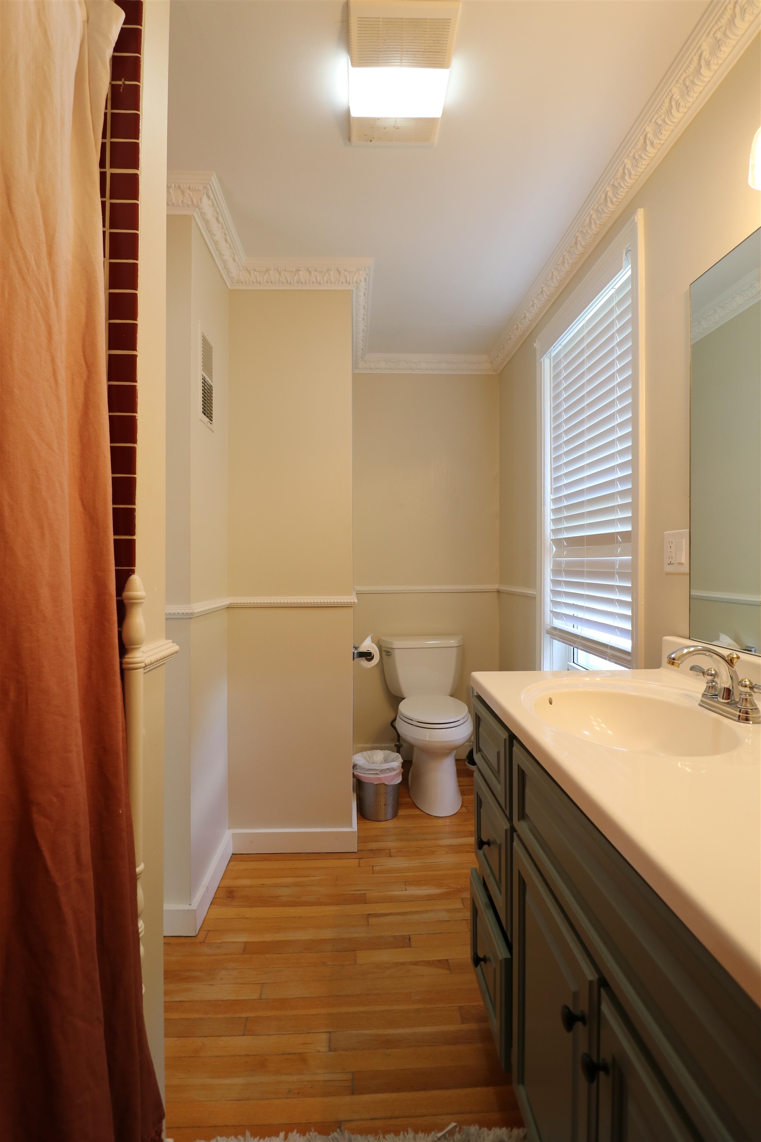 1952 Quechee Main Street Unit: Main House