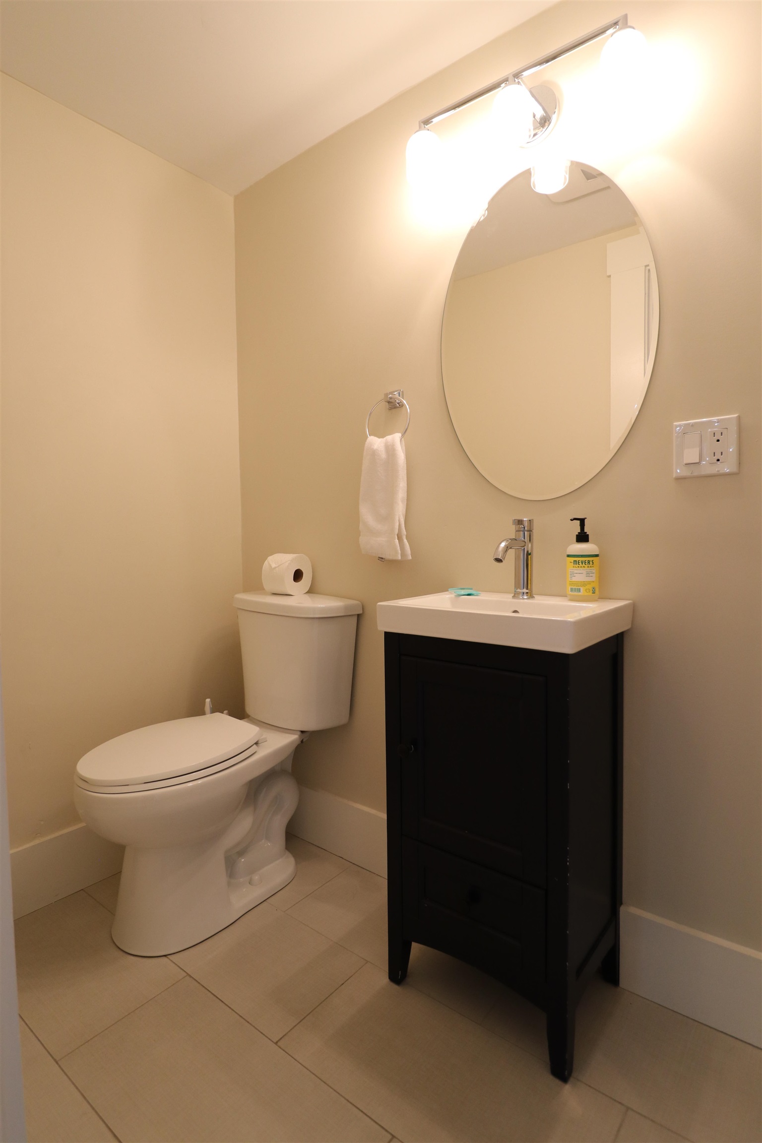 1952 Quechee Main Street Unit: Main House