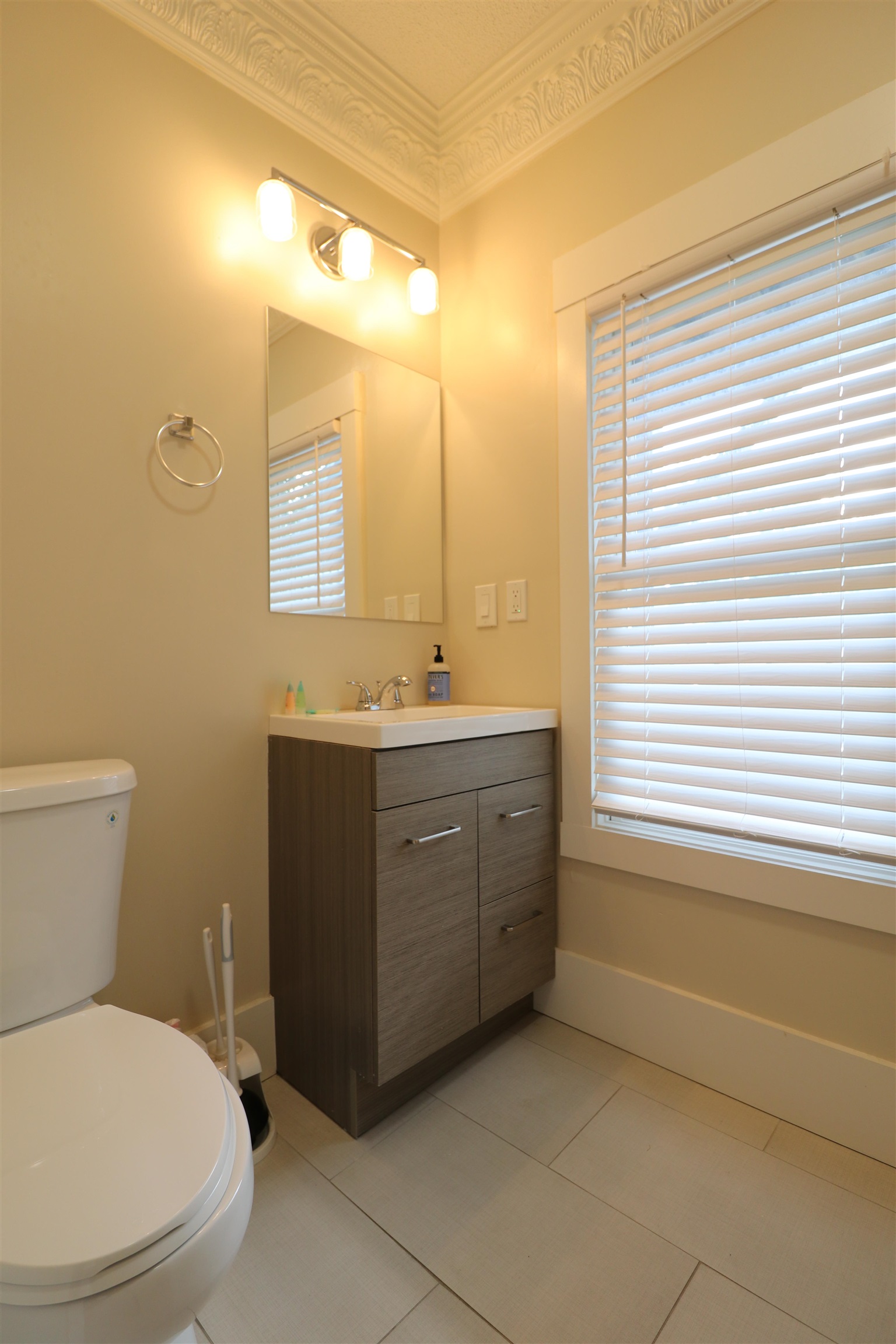 1952 Quechee Main Street Unit: Main House