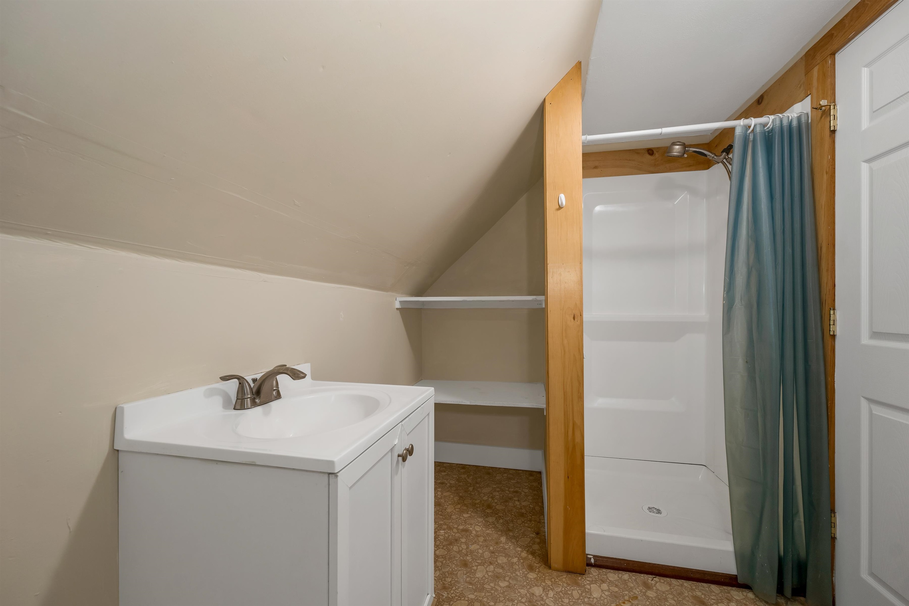 300 New Hampshire Route 25