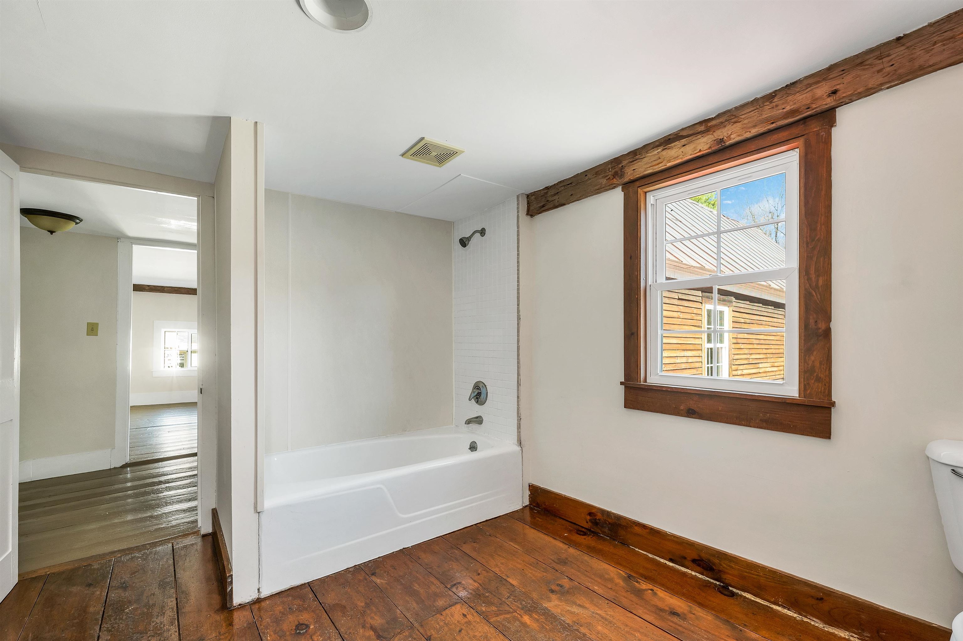 300 New Hampshire Route 25