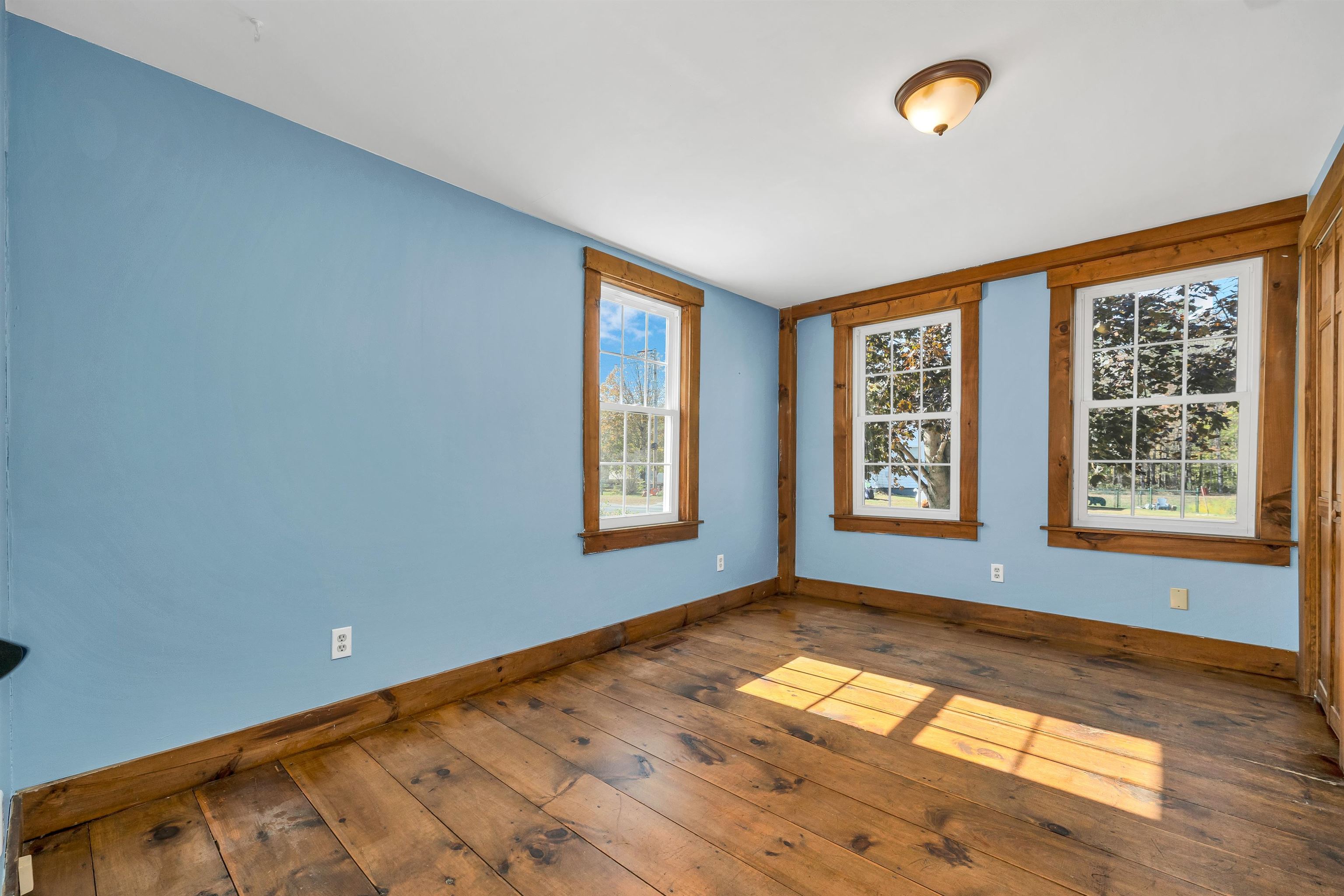 300 New Hampshire Route 25