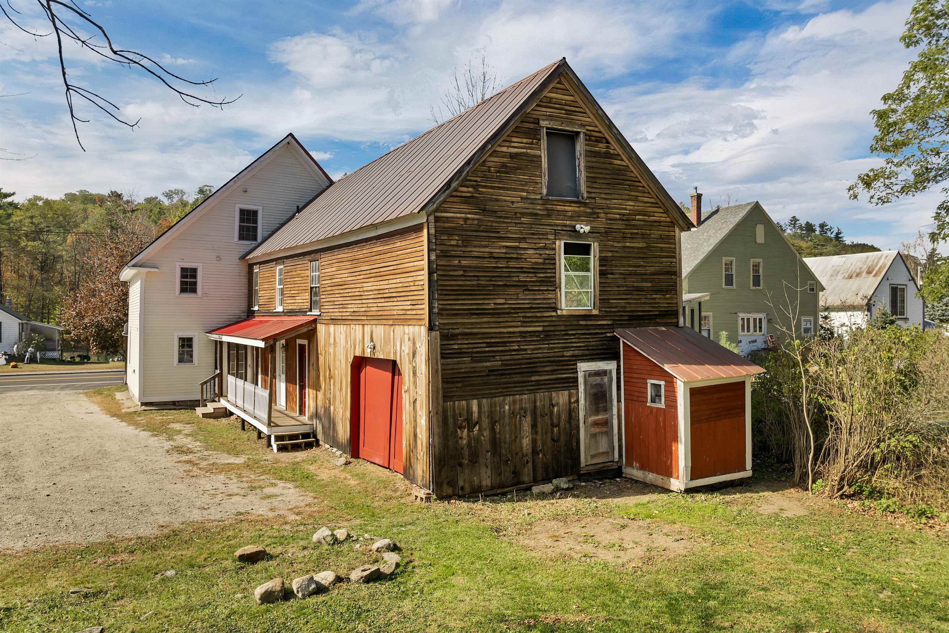 300 New Hampshire Route 25