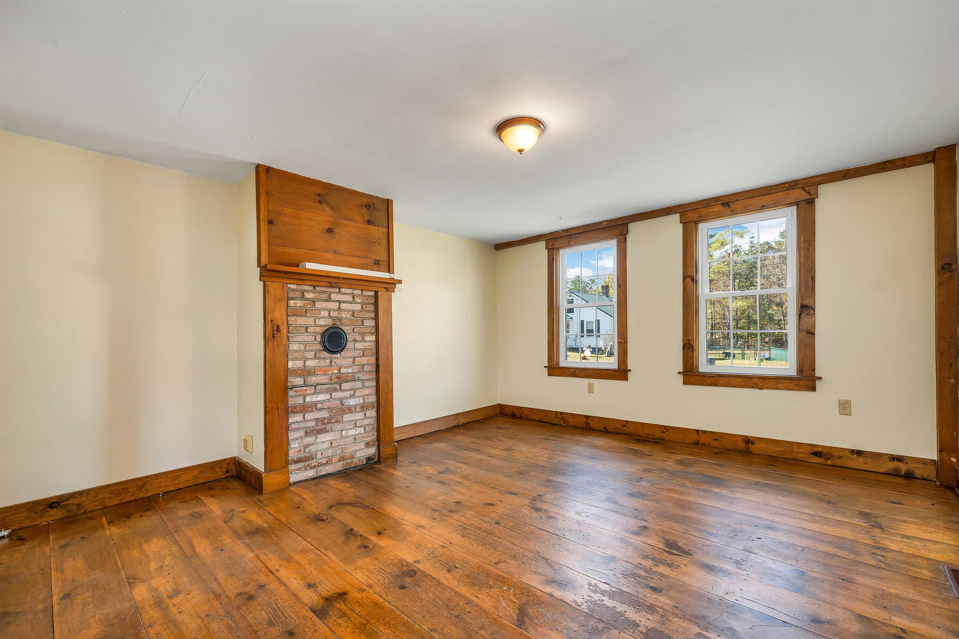 300 New Hampshire Route 25