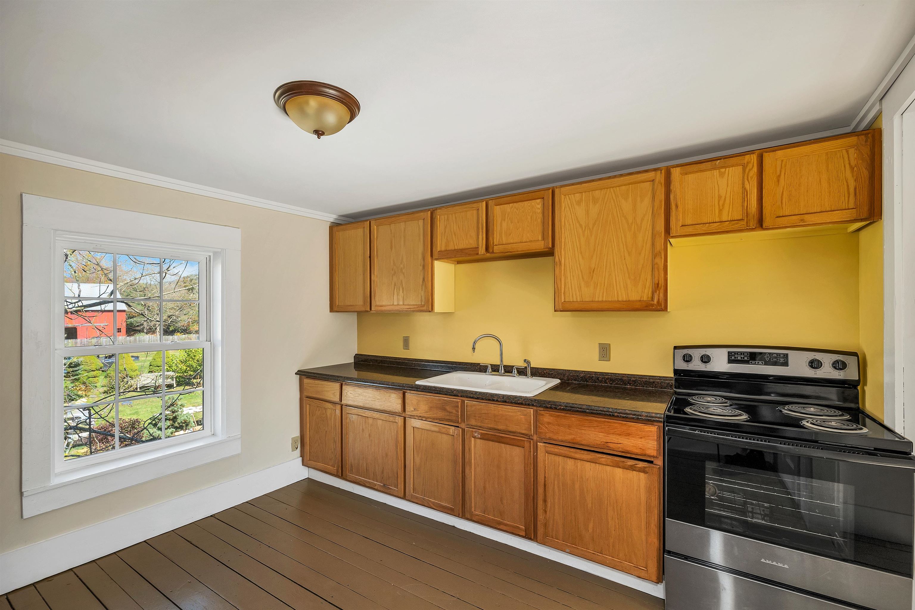 300 New Hampshire Route 25