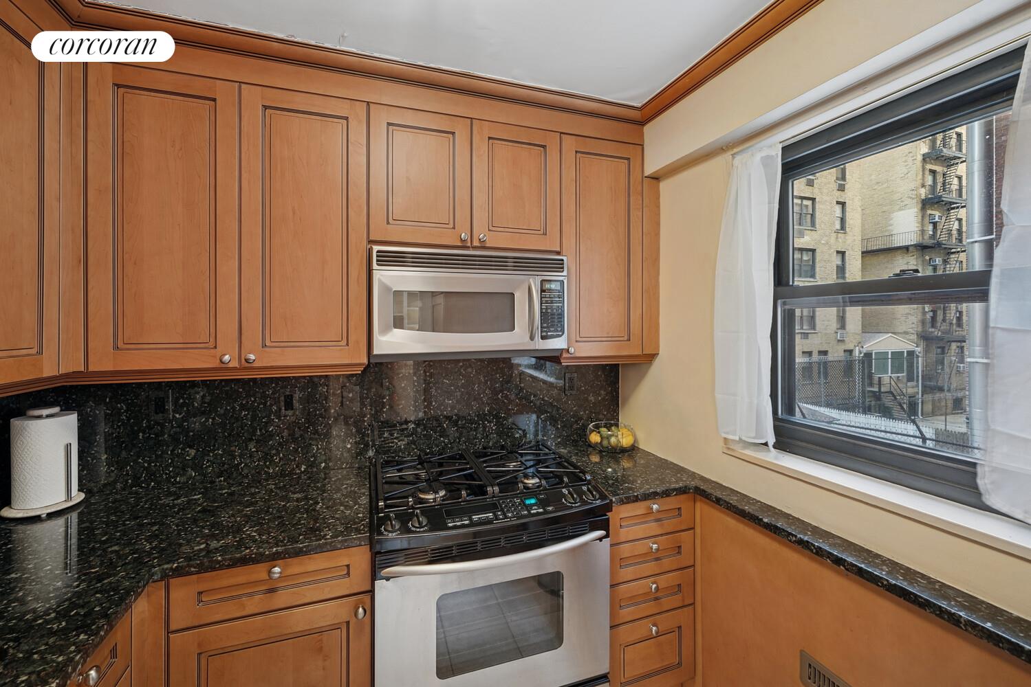 1036 PARK Avenue 2A