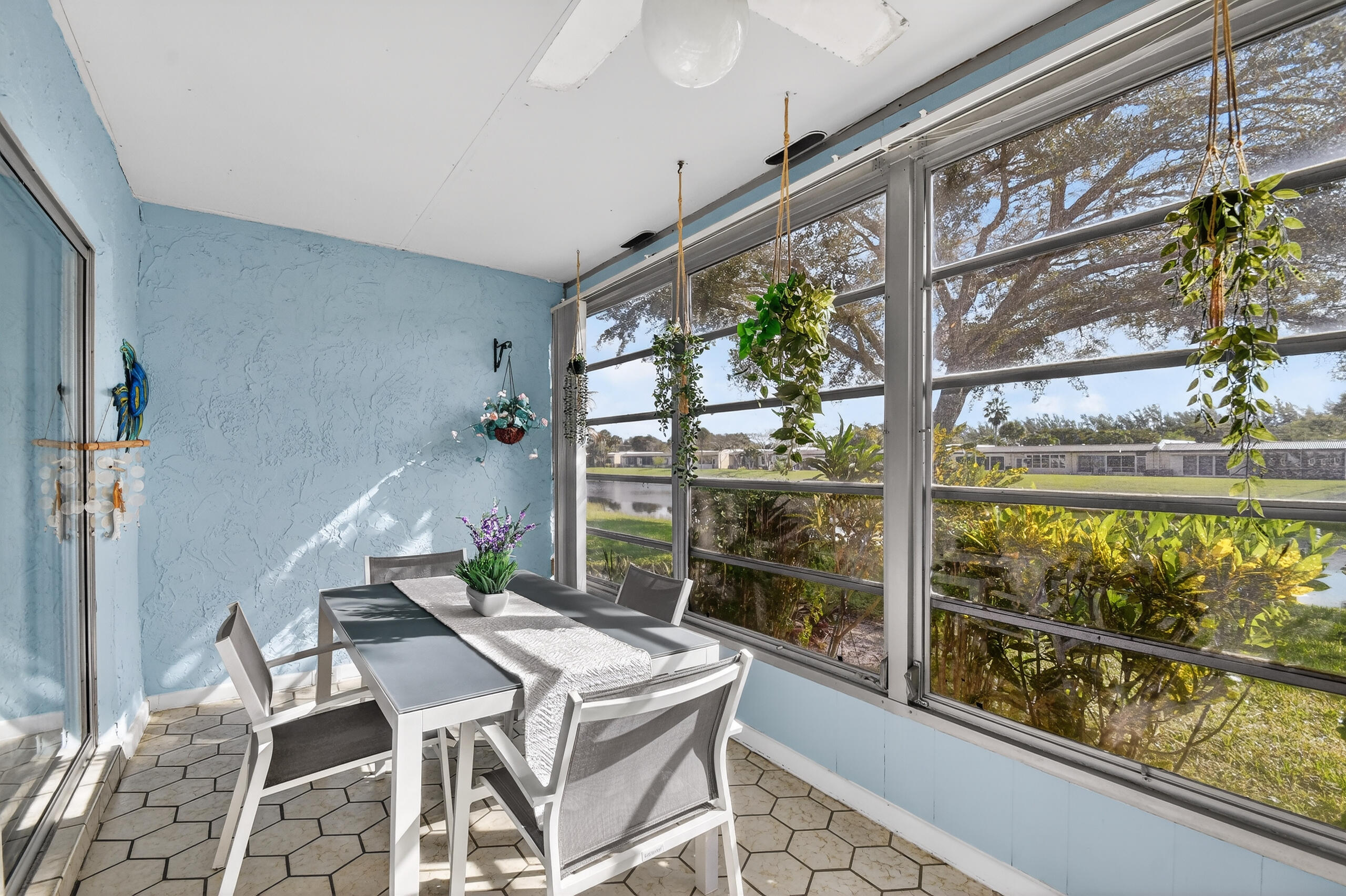 116 Golden Lakes Blvd