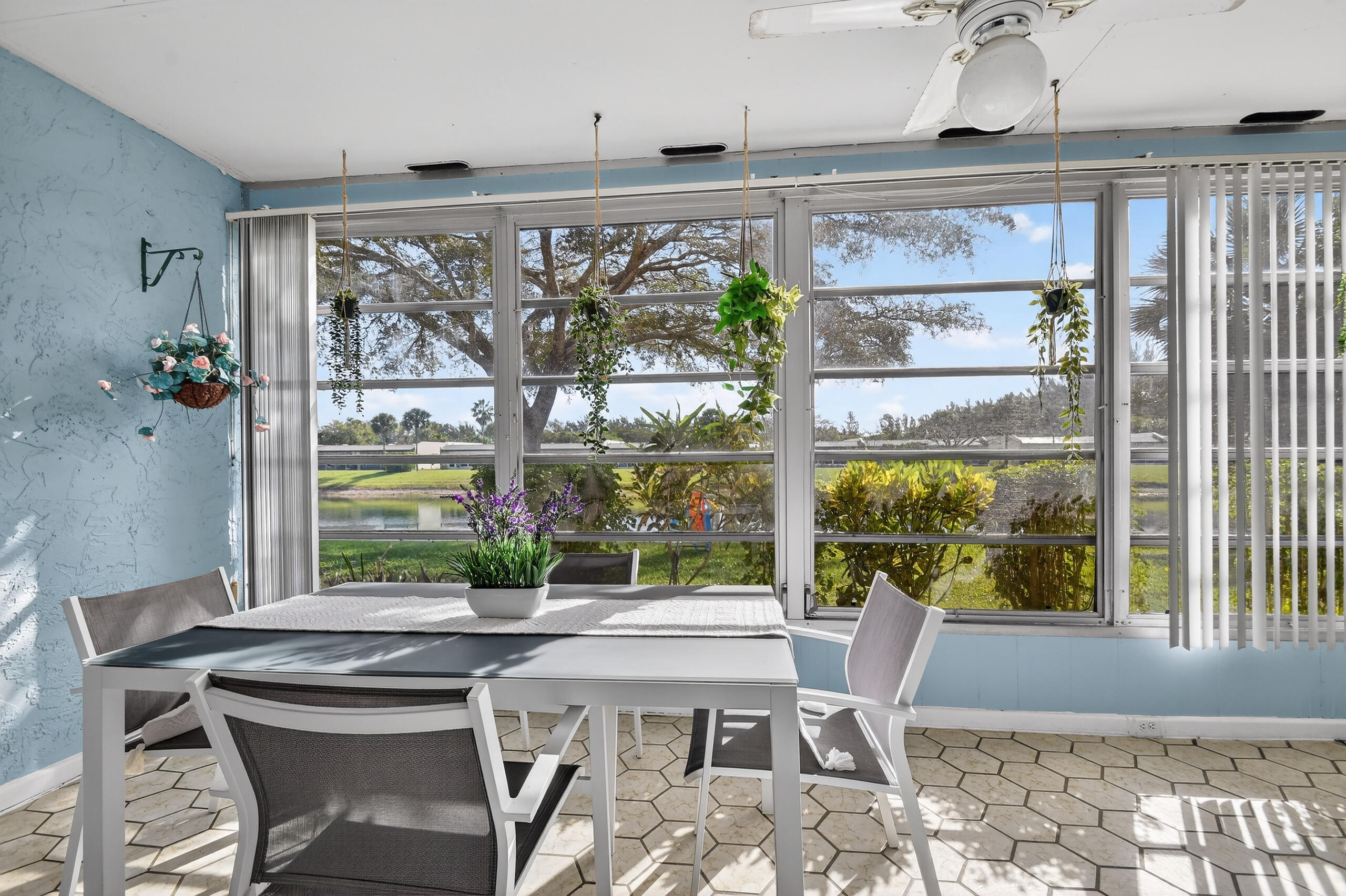 116 Golden Lakes Blvd