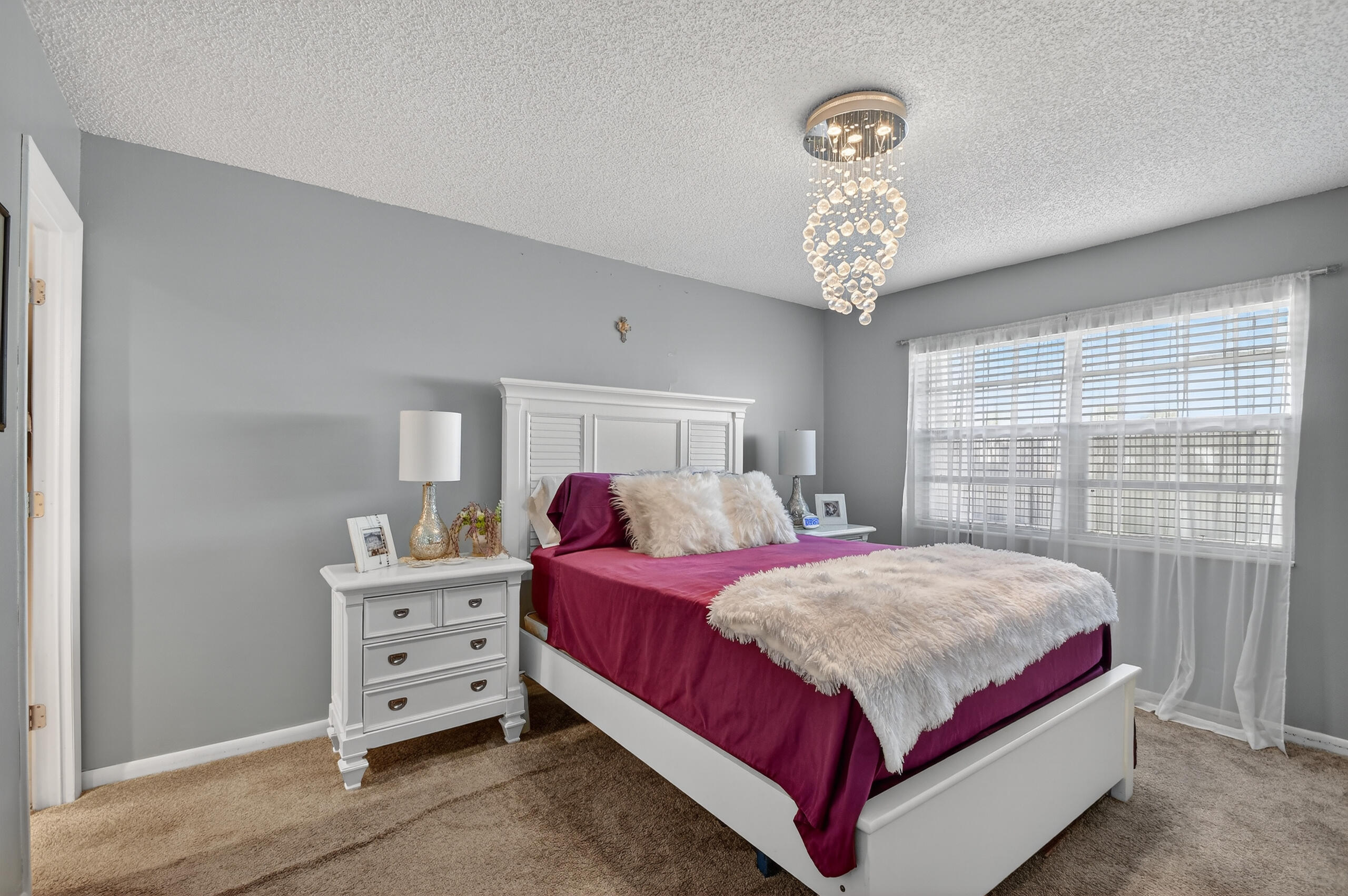 116 Golden Lakes Blvd