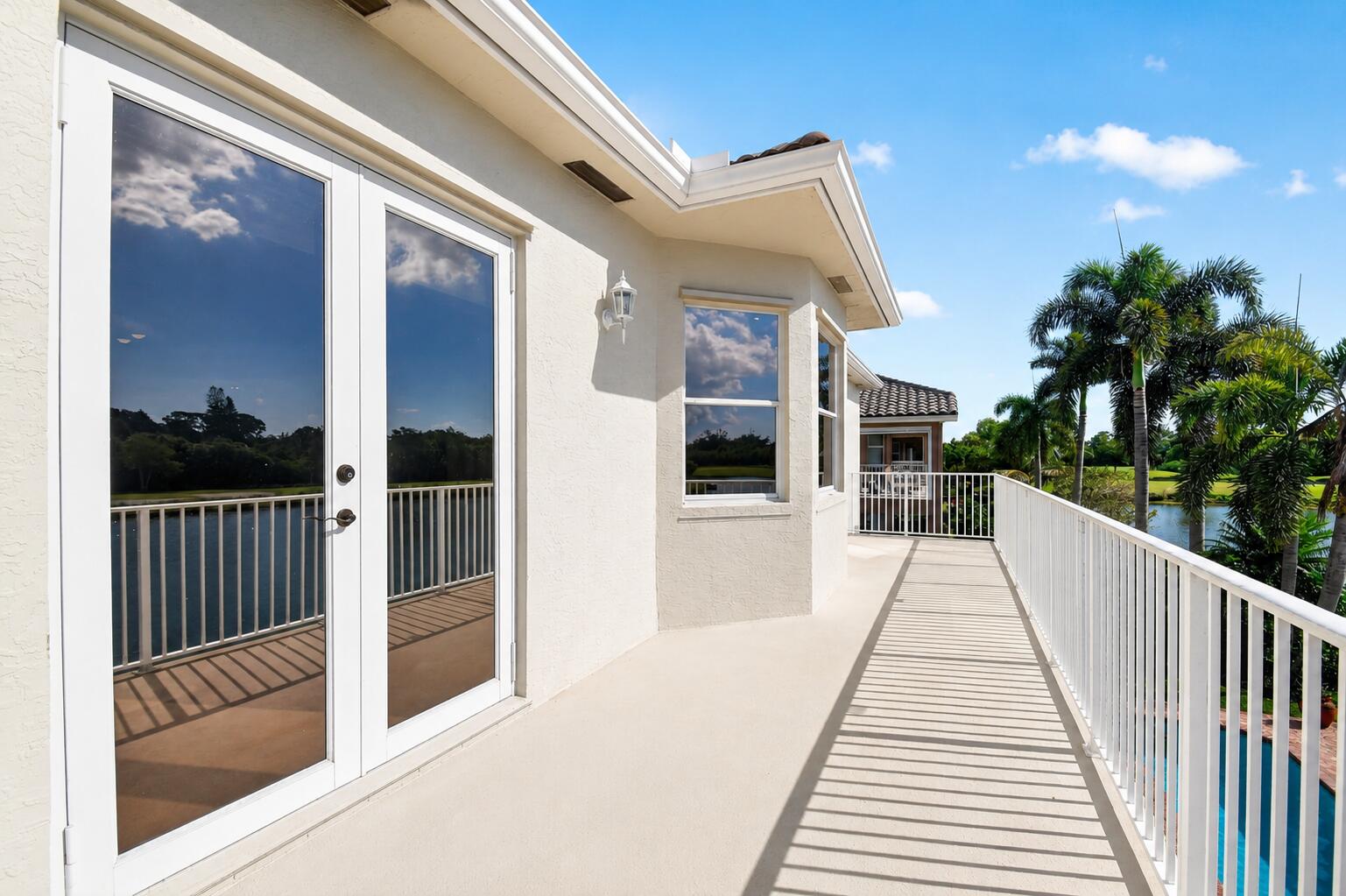 2214 Ridgewood Circle