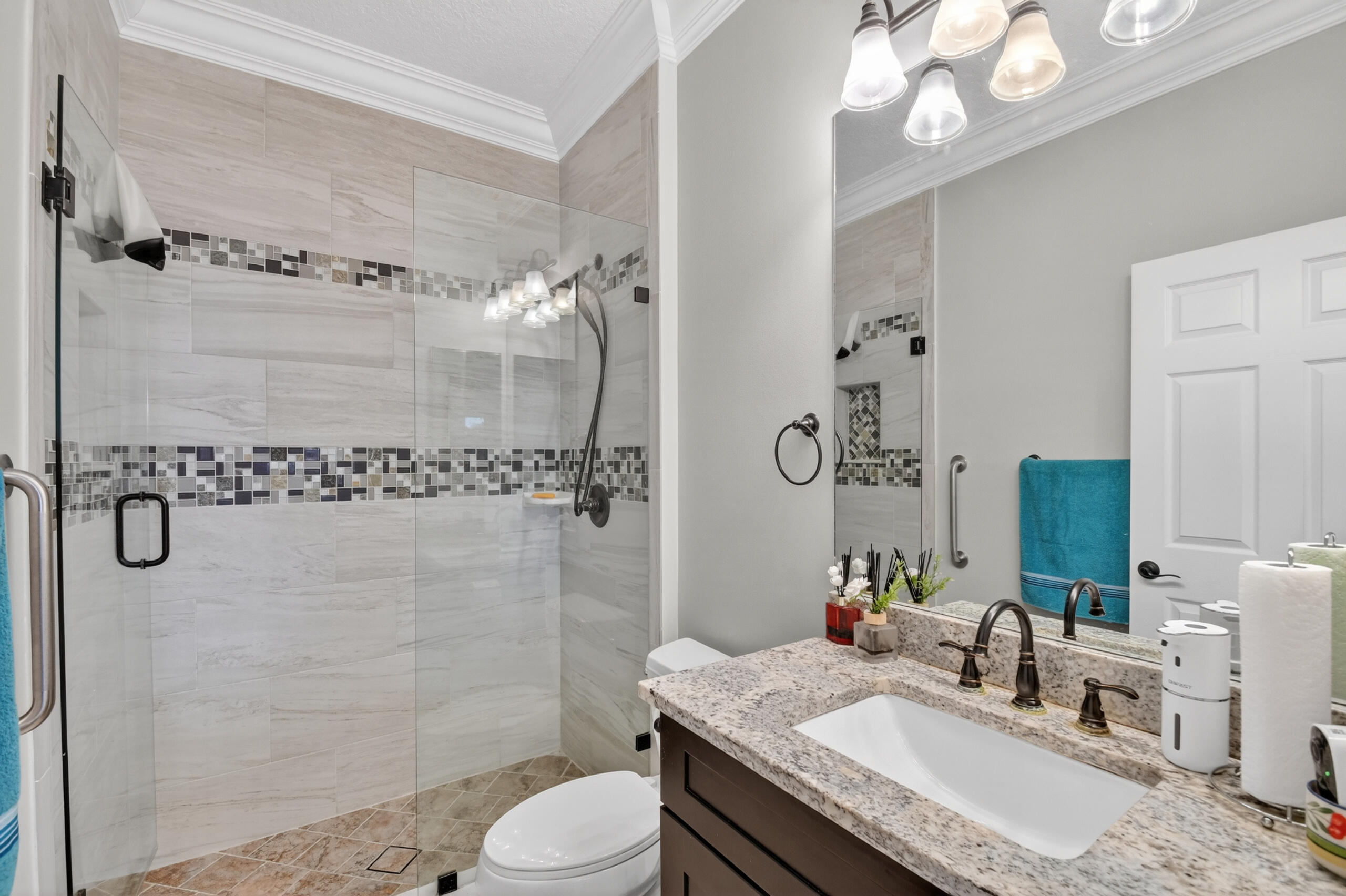 2214 Ridgewood Circle