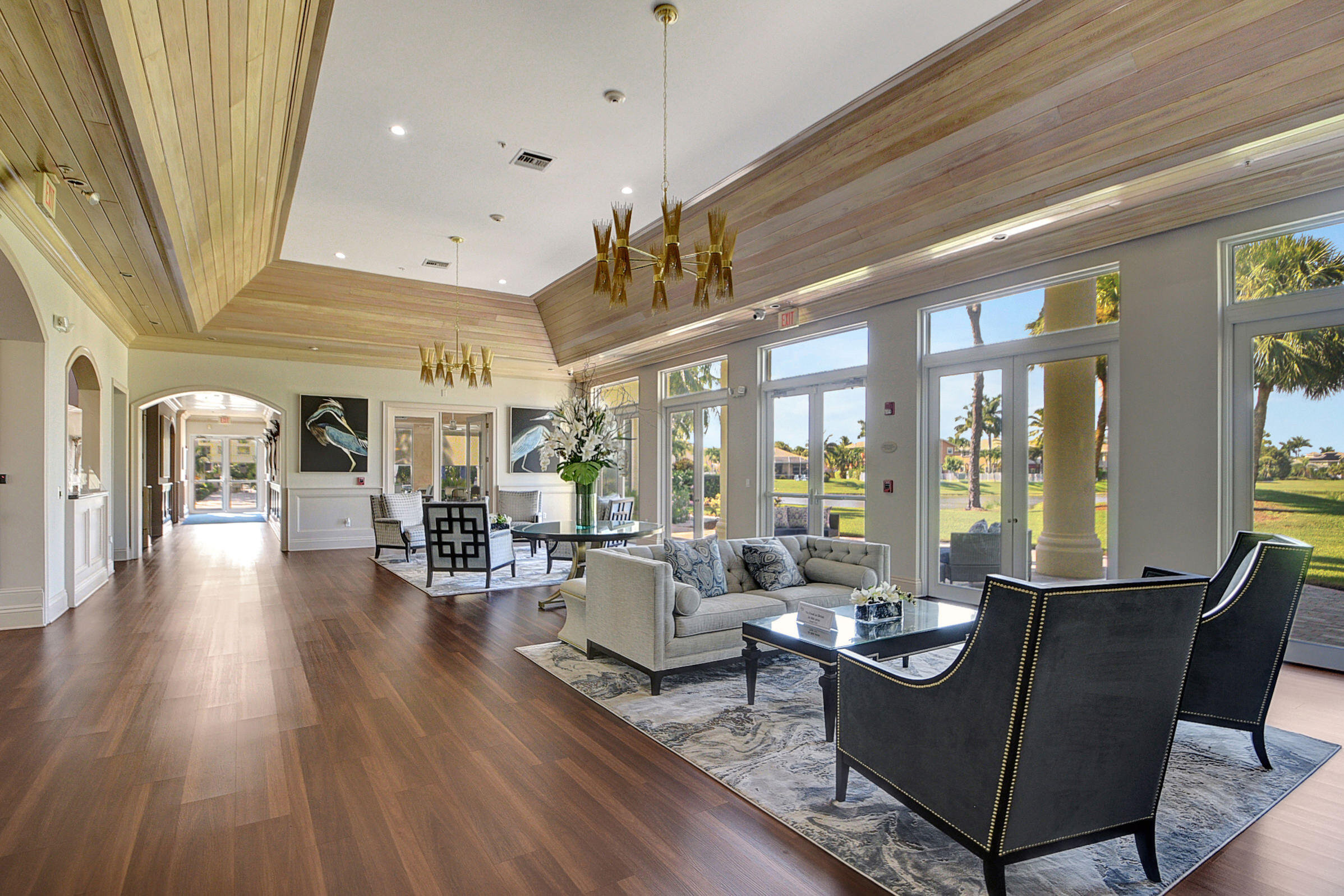 2214 Ridgewood Circle