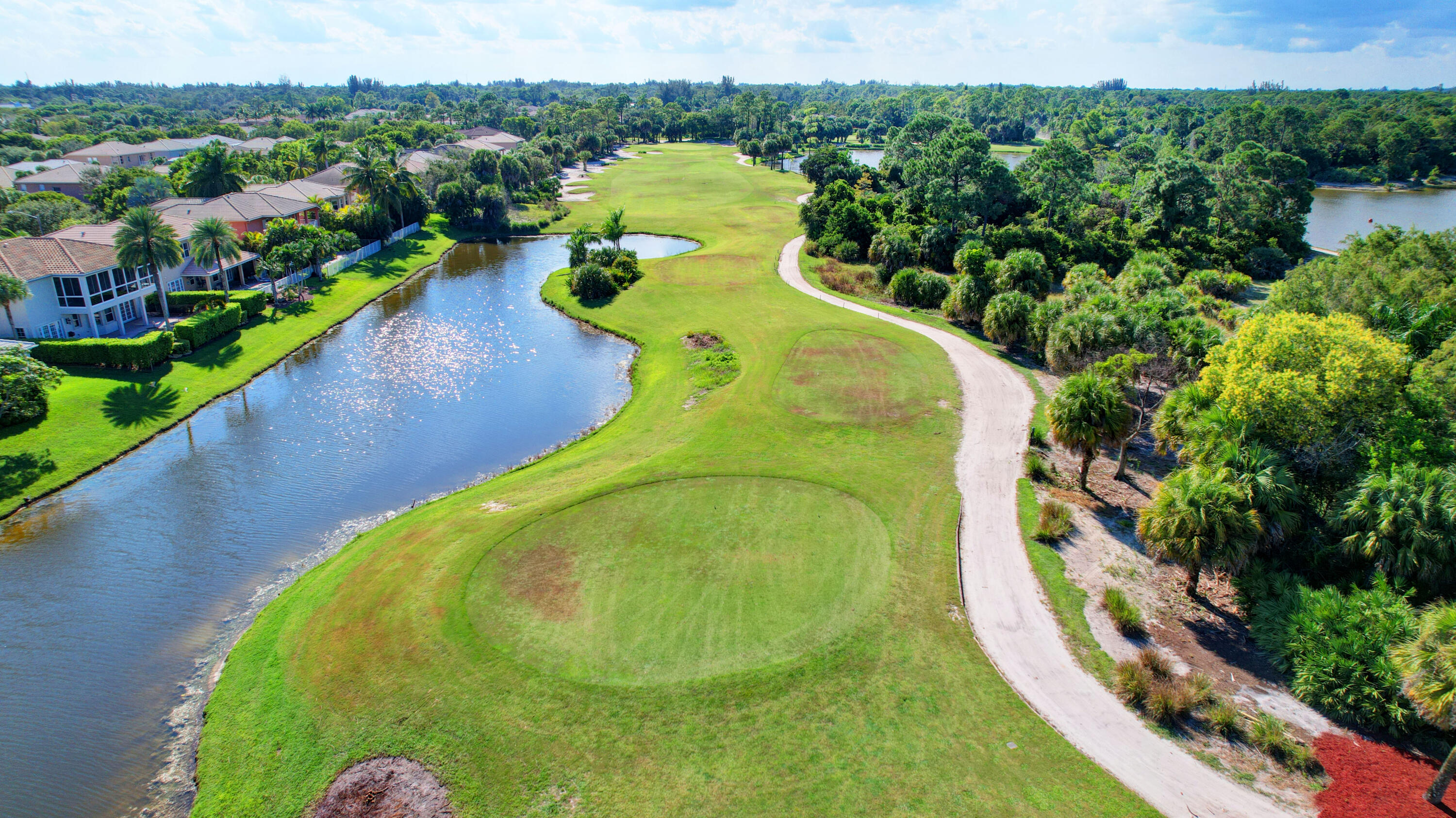 2214 Ridgewood Circle