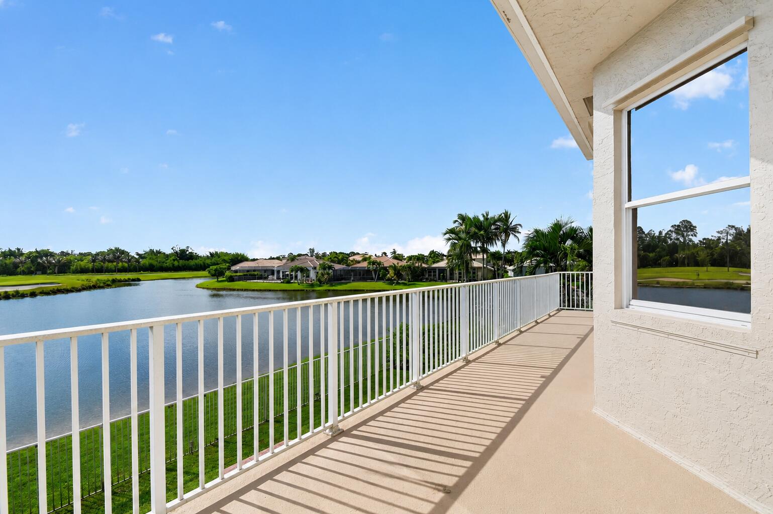 2214 Ridgewood Circle