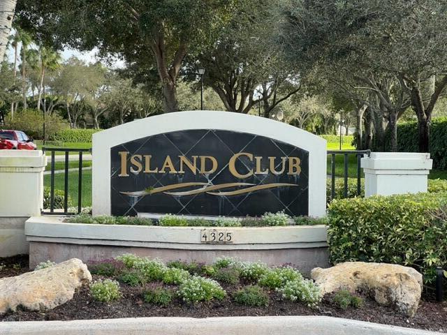 4178 Bluff Harbor Way