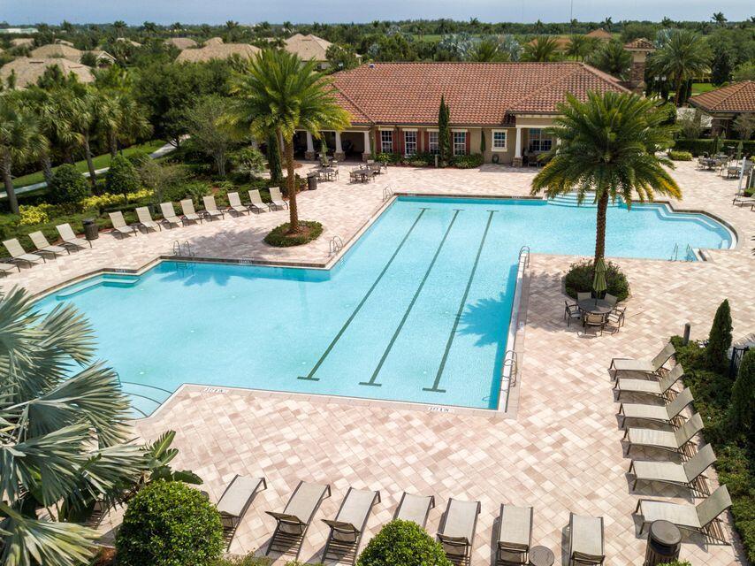 4132 Siena Circle