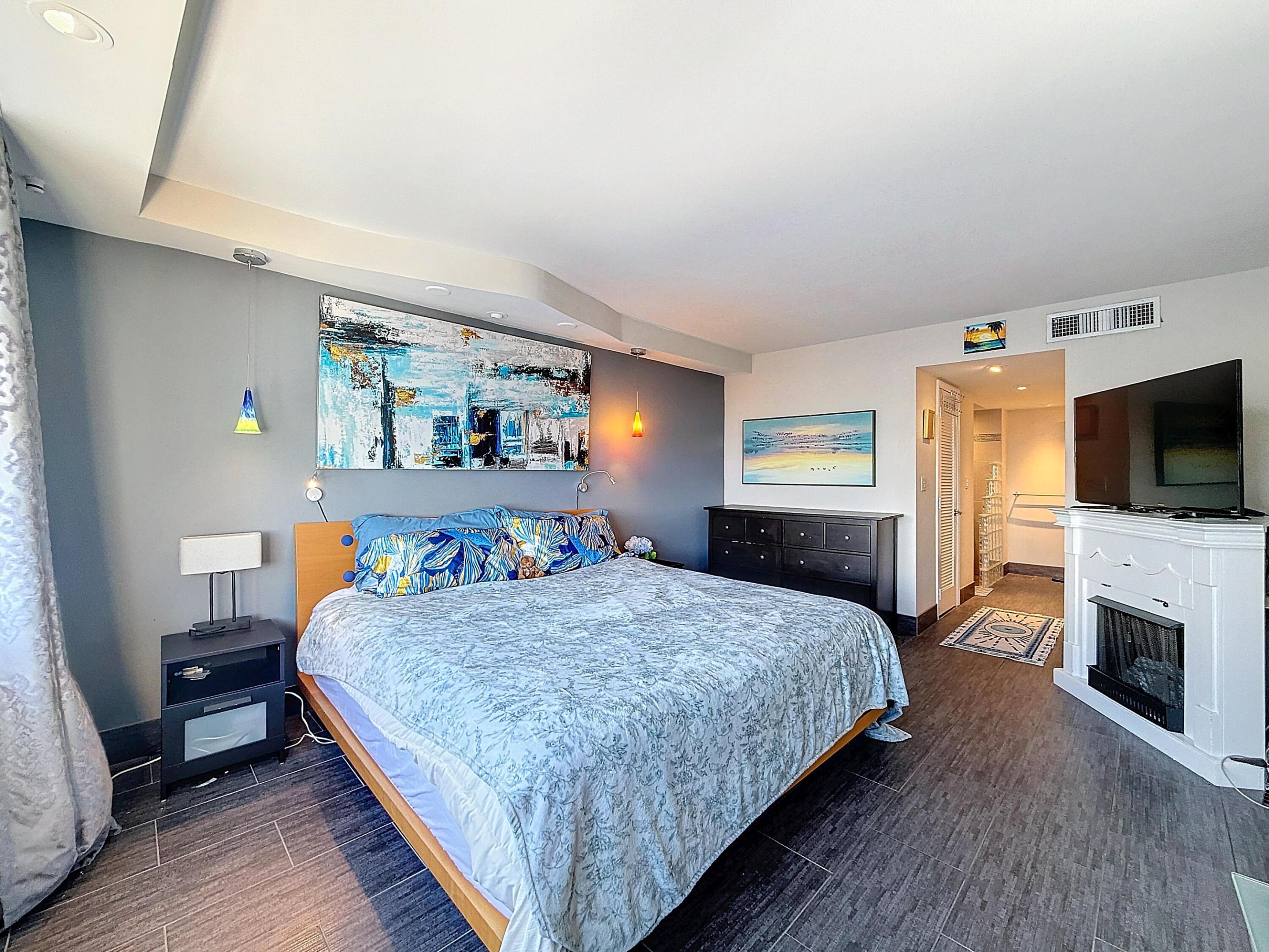 328 N Ocean Boulevard 707