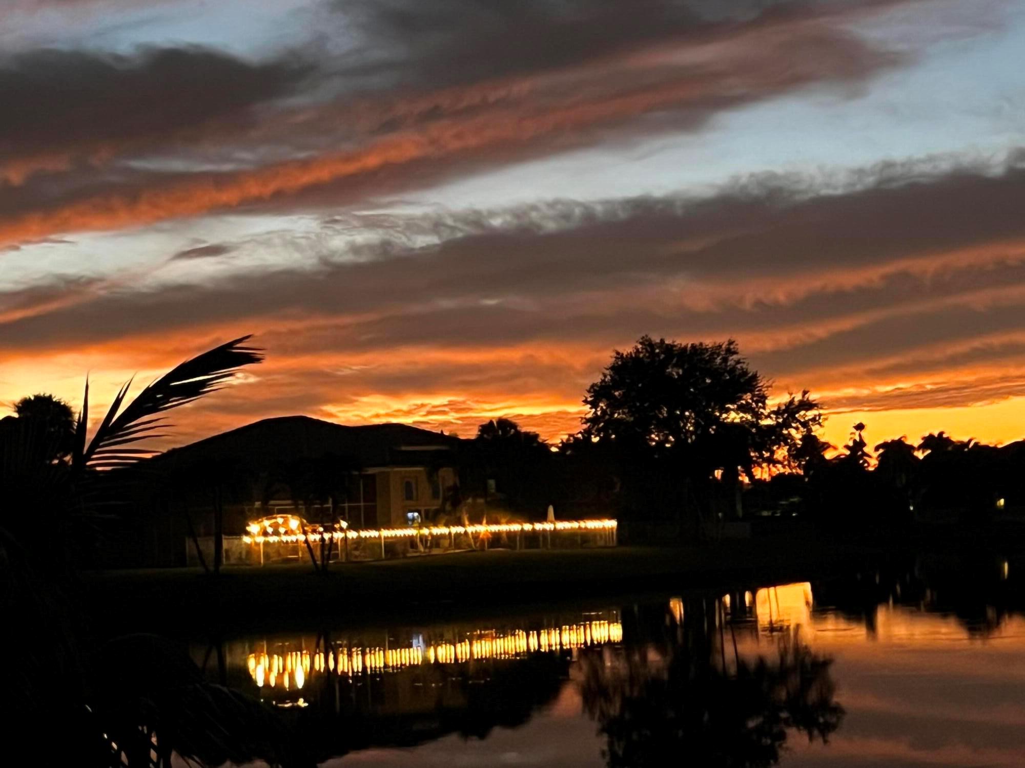 11259 Edgewater Circle