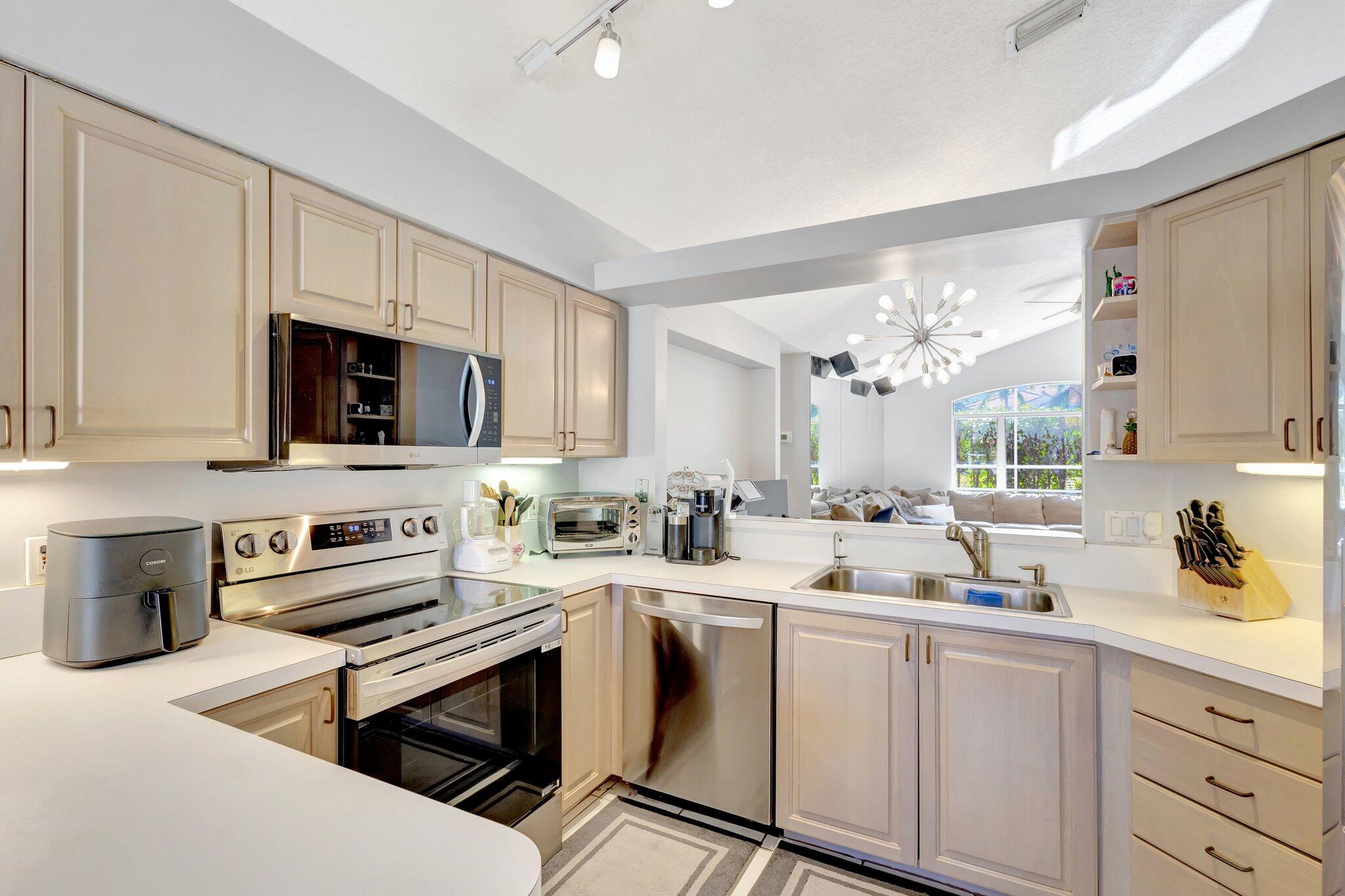 7026 Galleon Cove